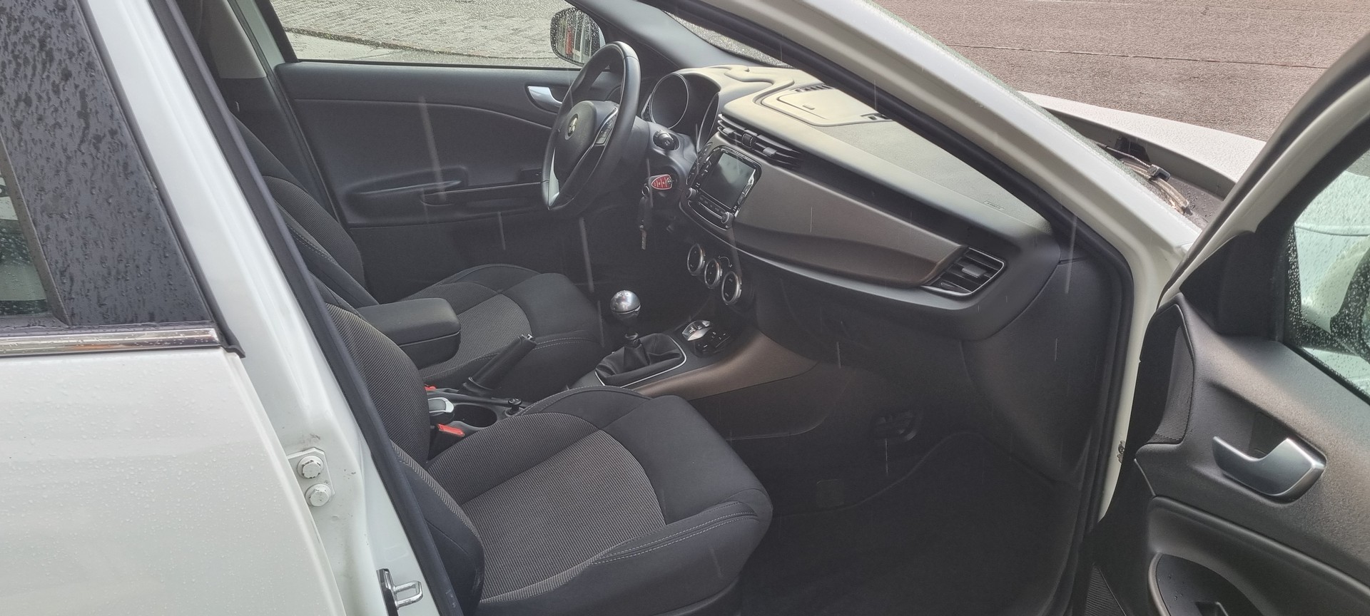 ALFA ROMEO Giulietta 1.4 MultiAir Distinctive-image-7