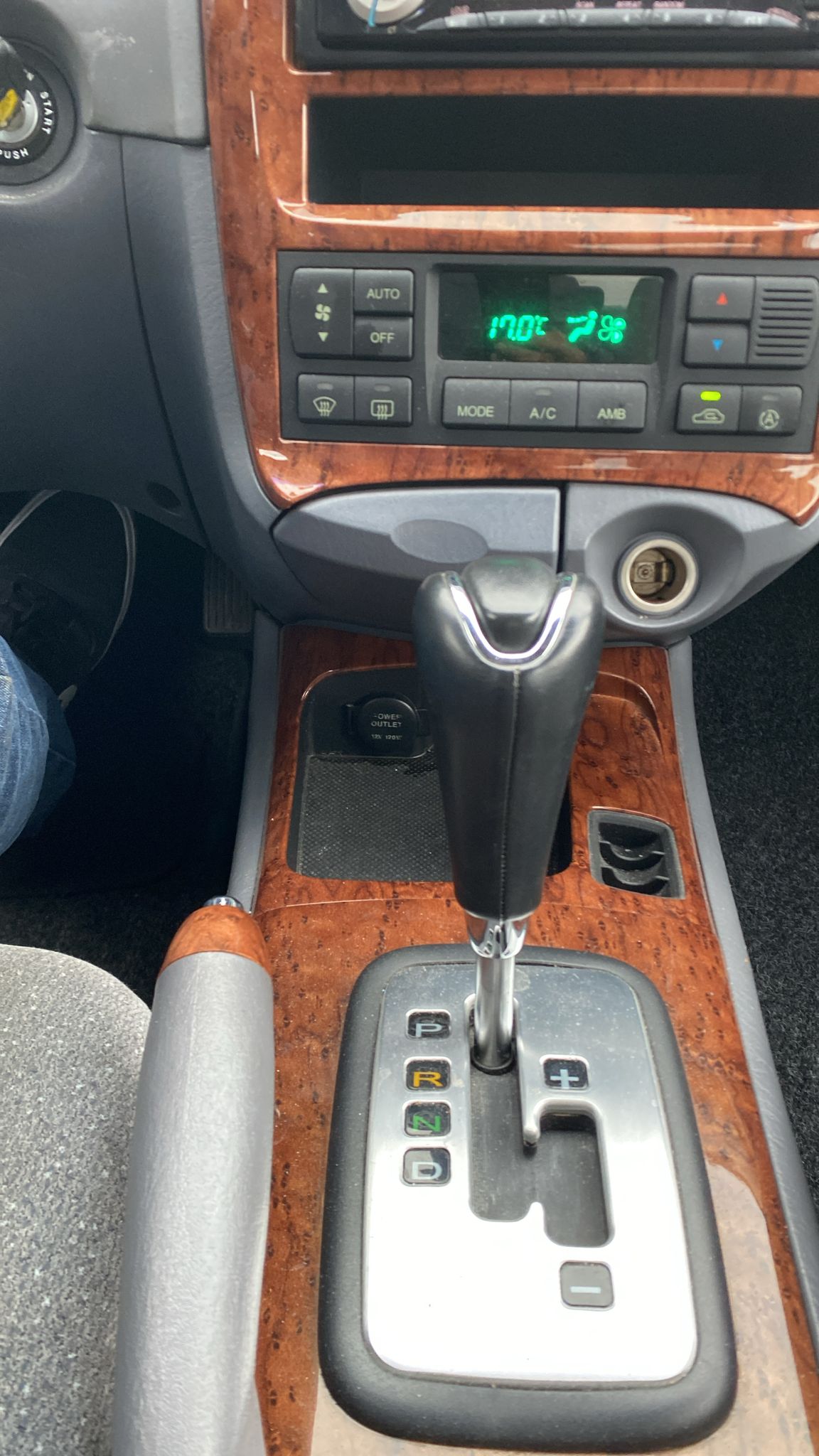 KIA Magentis 2.5 V6 GLS-image-6