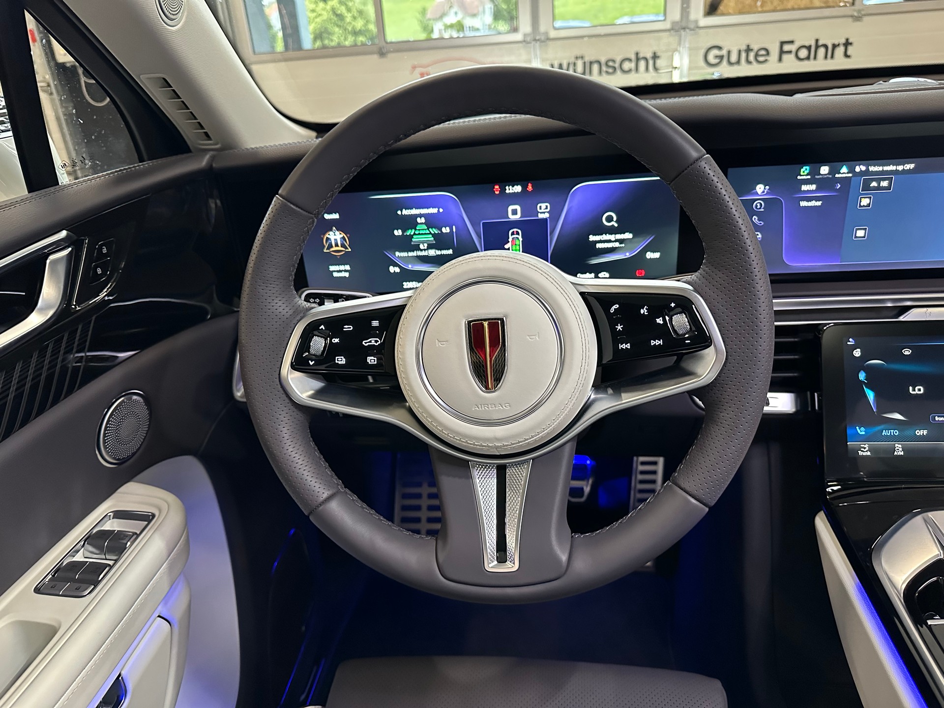 HONGQI E-HS9 Exclusive+ 120 kWh-image-17