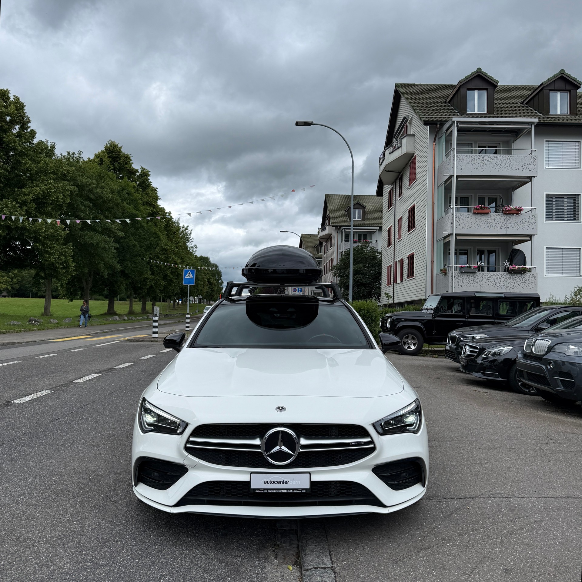 MERCEDES-BENZ CLA Shooting Brake 35 AMG 4Matic 7G-DCT-image-1