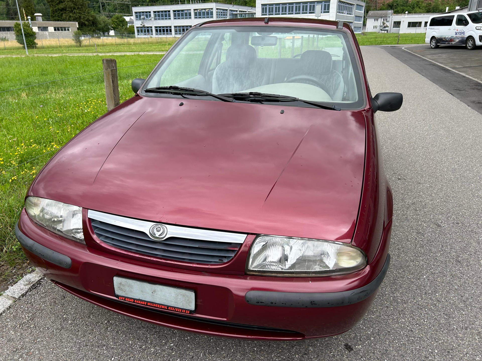 MAZDA 121 1.2i-16 GLX-image-2