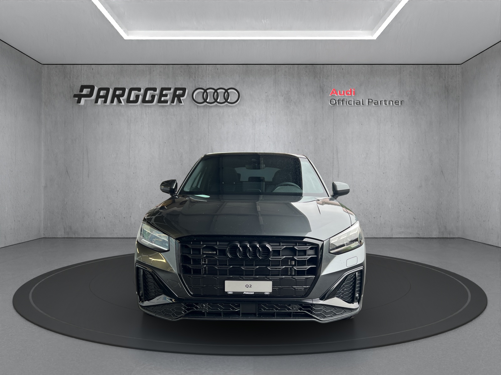 AUDI Q2 40 TFSI S line Attraction quattro S-tronic-showroom-element-1