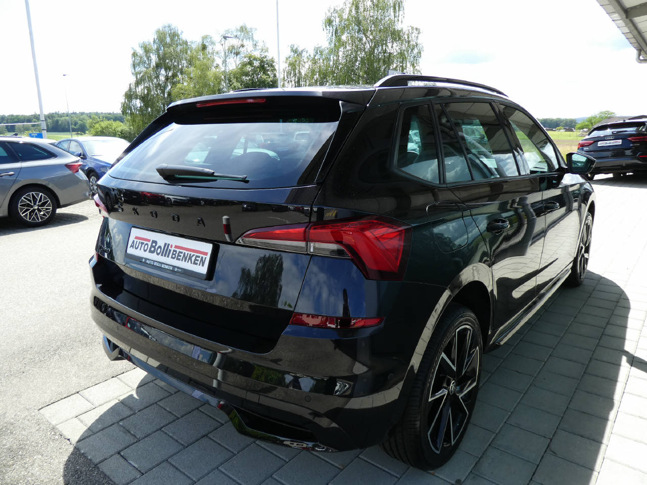 SKODA Kamiq 1.0 TSI Monte Carlo DSG-image-4