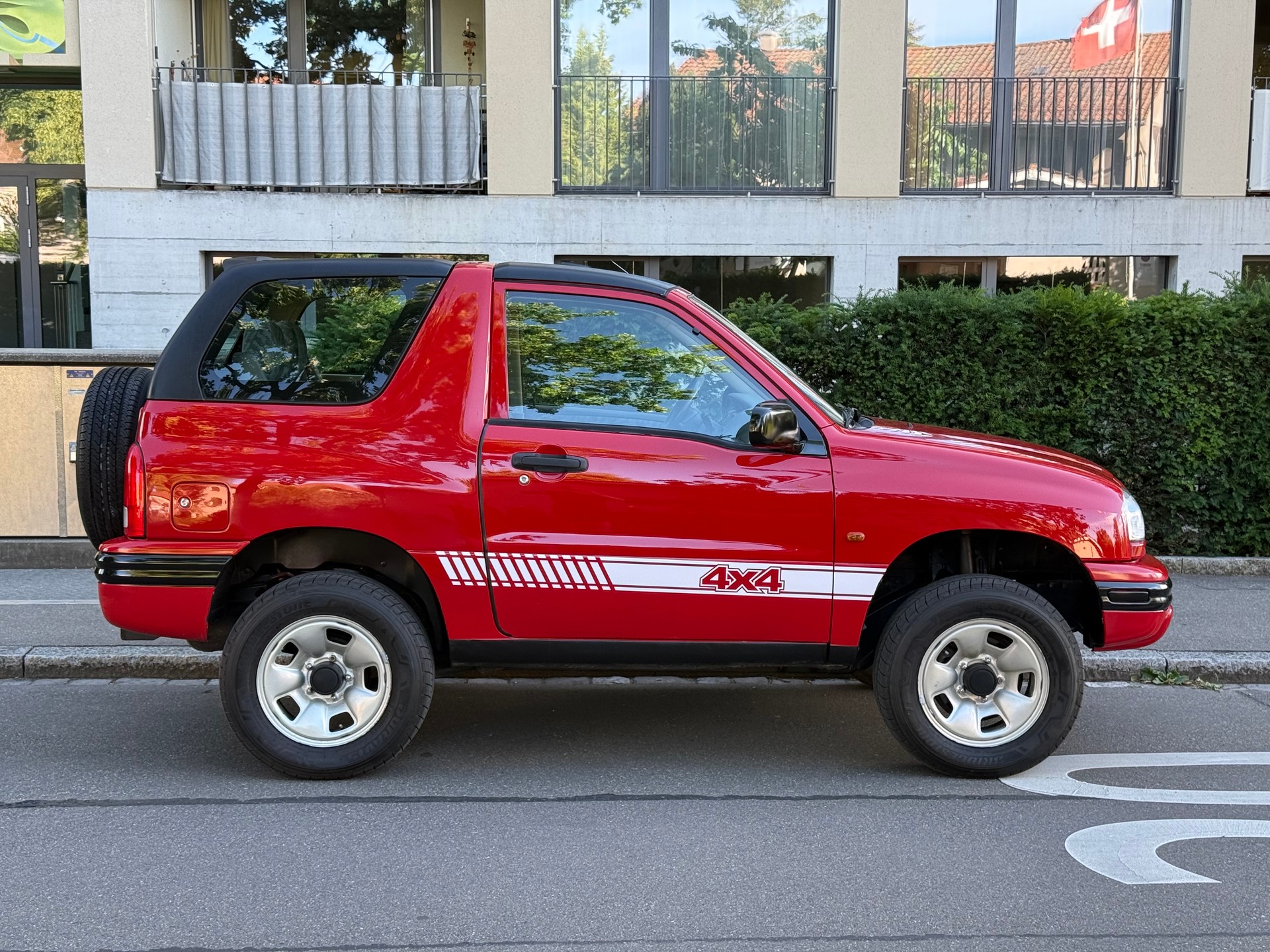 SUZUKI Grand Vitara 2.0i 16V Cabrio-image-5