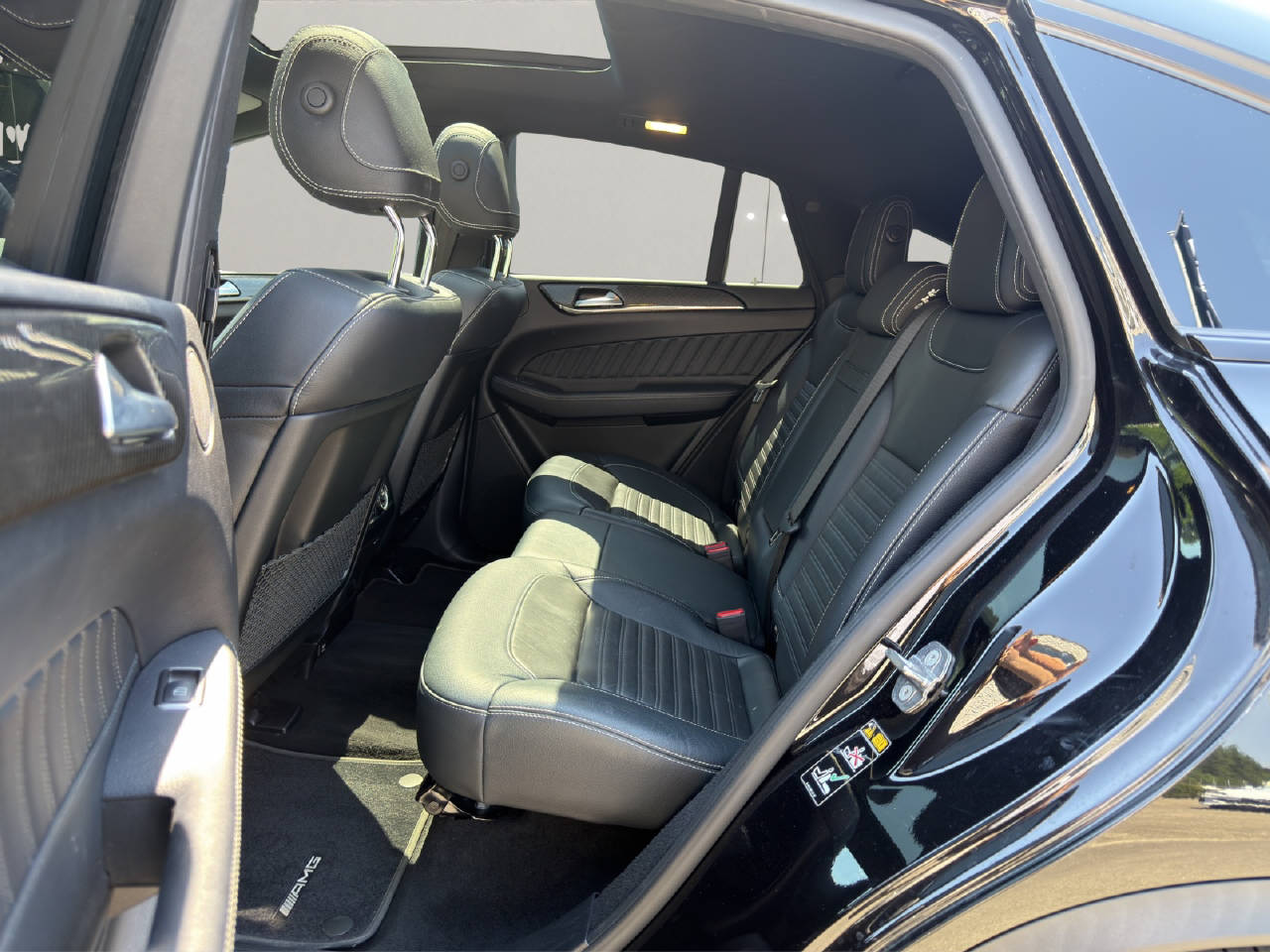 MERCEDES-BENZ GLE 43 AMG Coupé-image-9