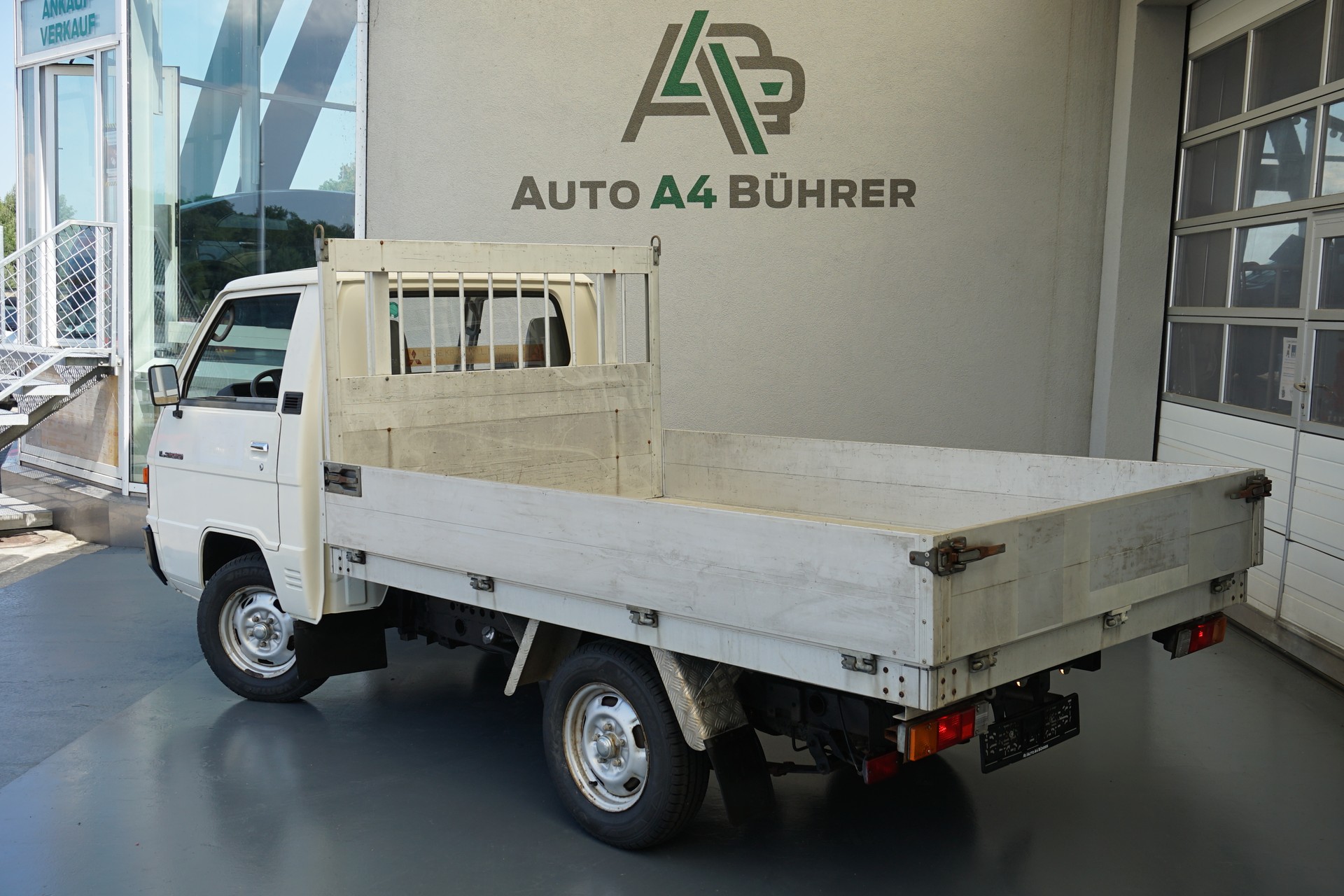 MITSUBISHI L 300 2.5D mit Alubrücke und 970kg Nutzlast!!-image-8