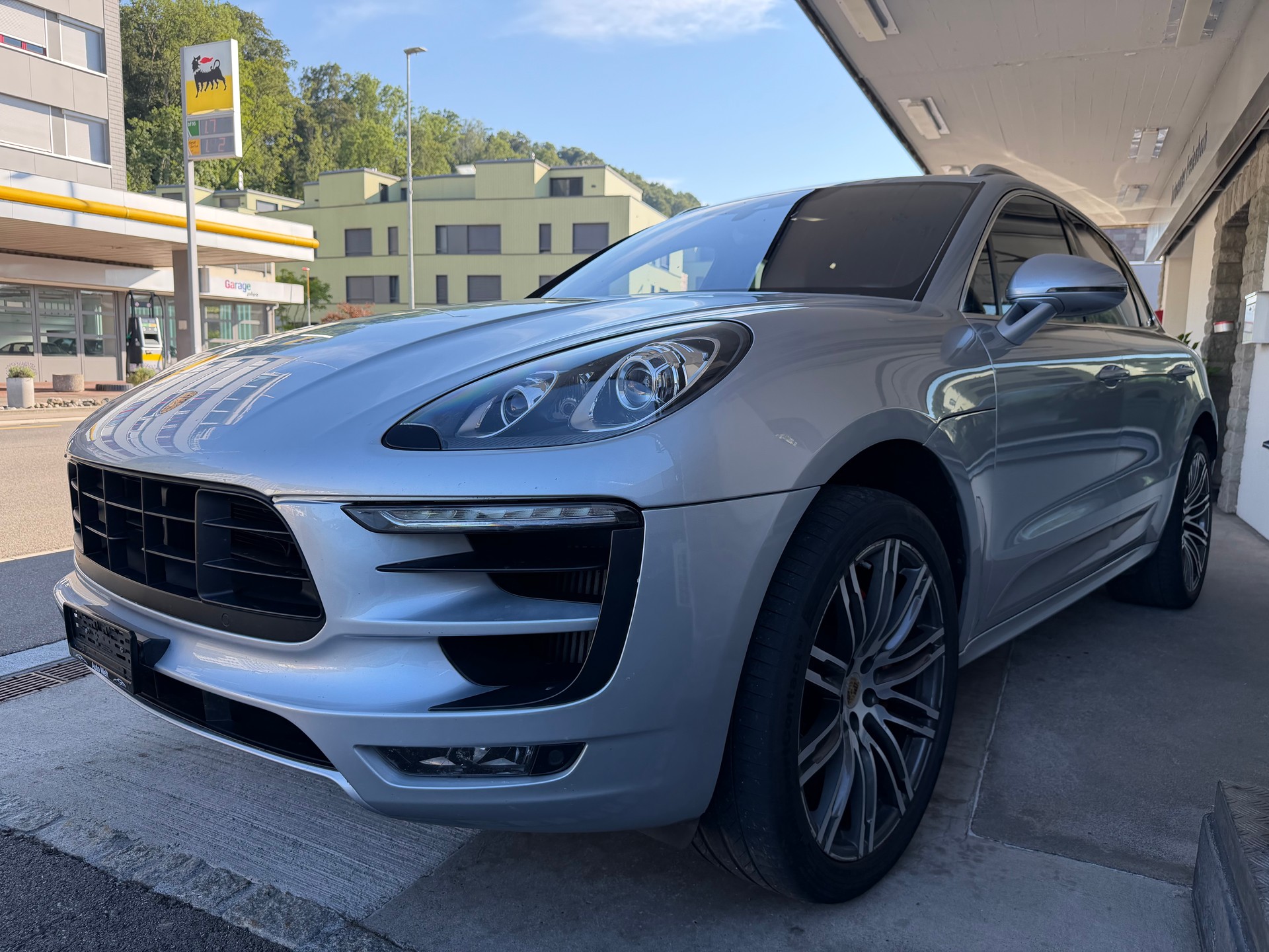 PORSCHE Macan Turbo PDK