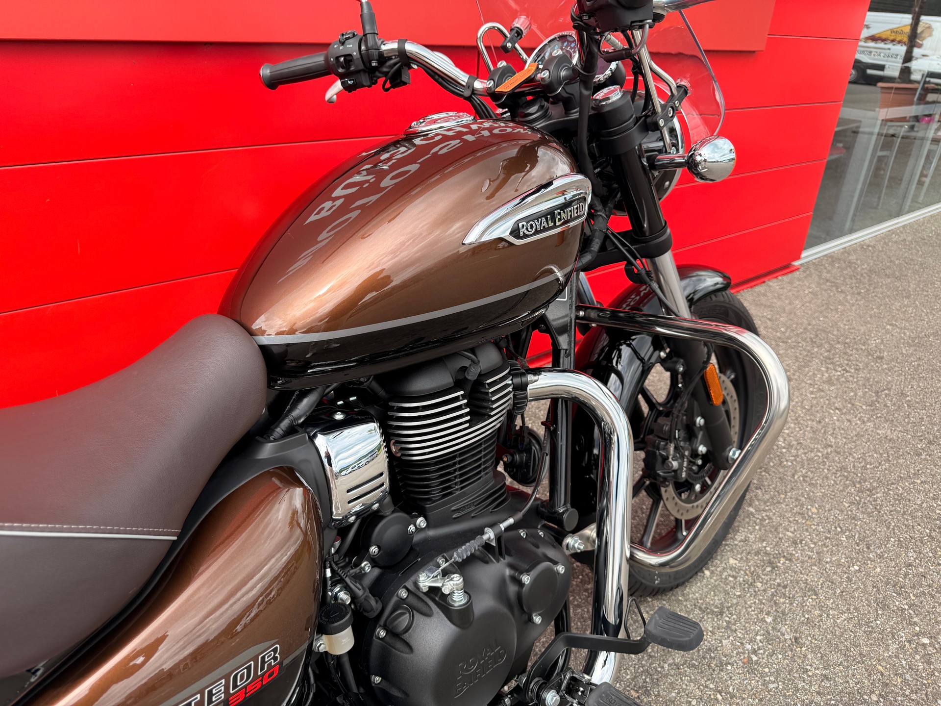 ROYAL ENFIELD Meteor Stellar-image-4