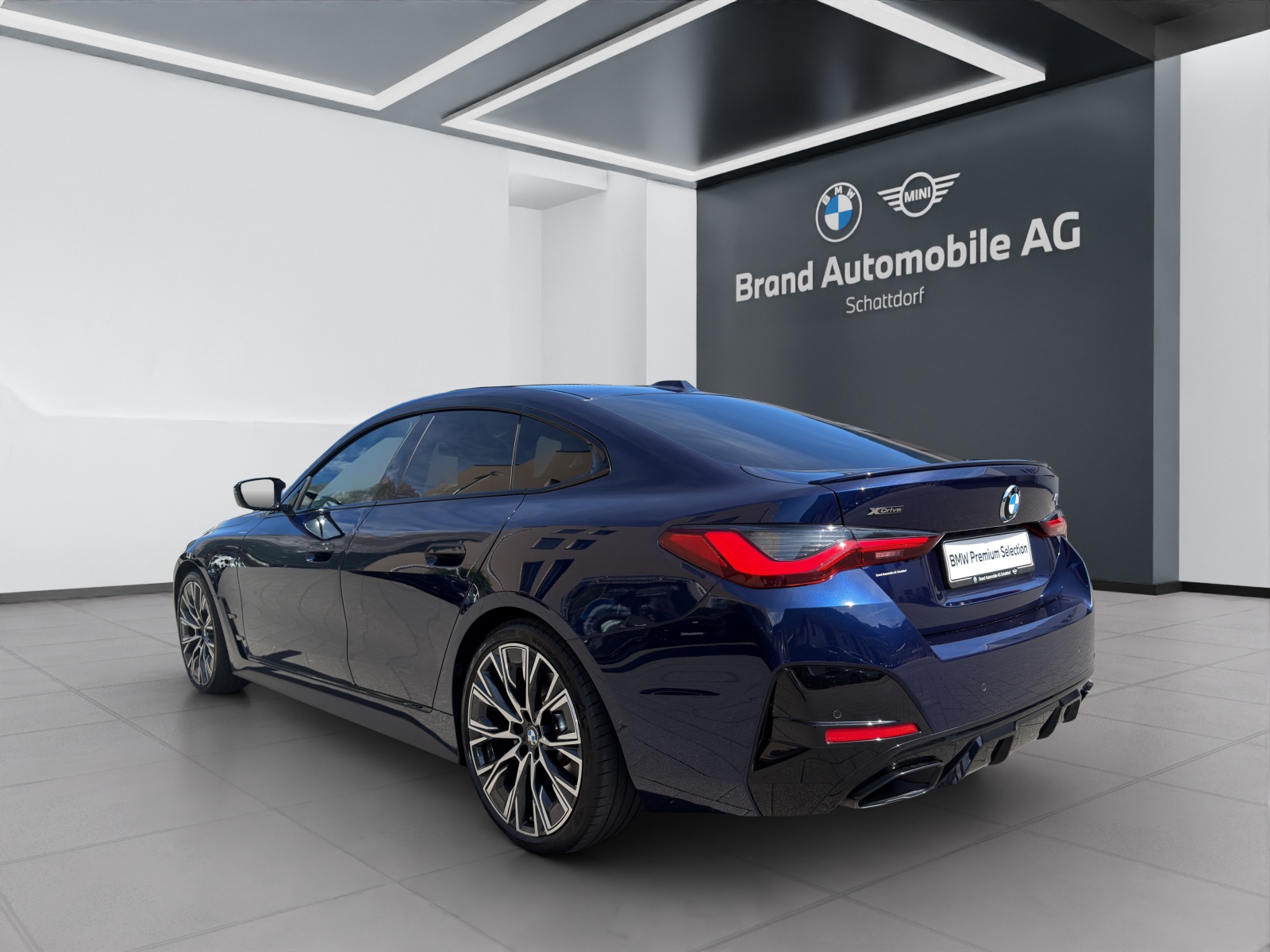 BMW M440i xDrive Gran Coupé-showroom-element-2