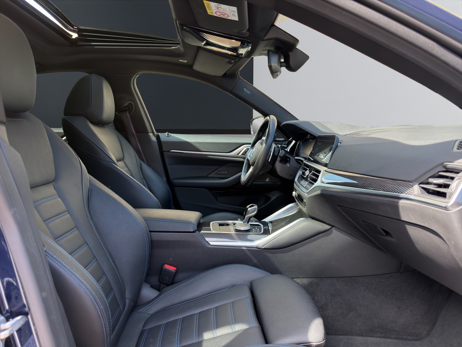 BMW M440i xDrive Gran Coupé-image-13