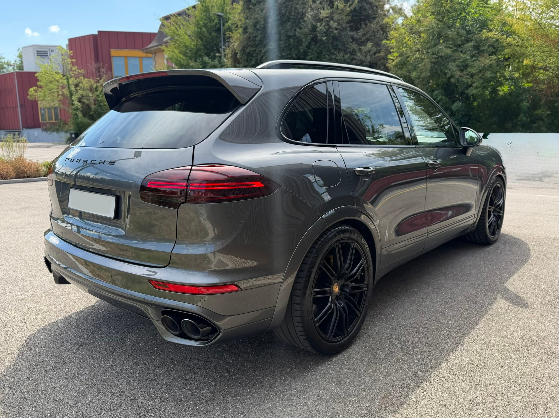 PORSCHE Cayenne S 4.2 V8 Diesel *Porsche Garantie bis 05.2027*-image-5