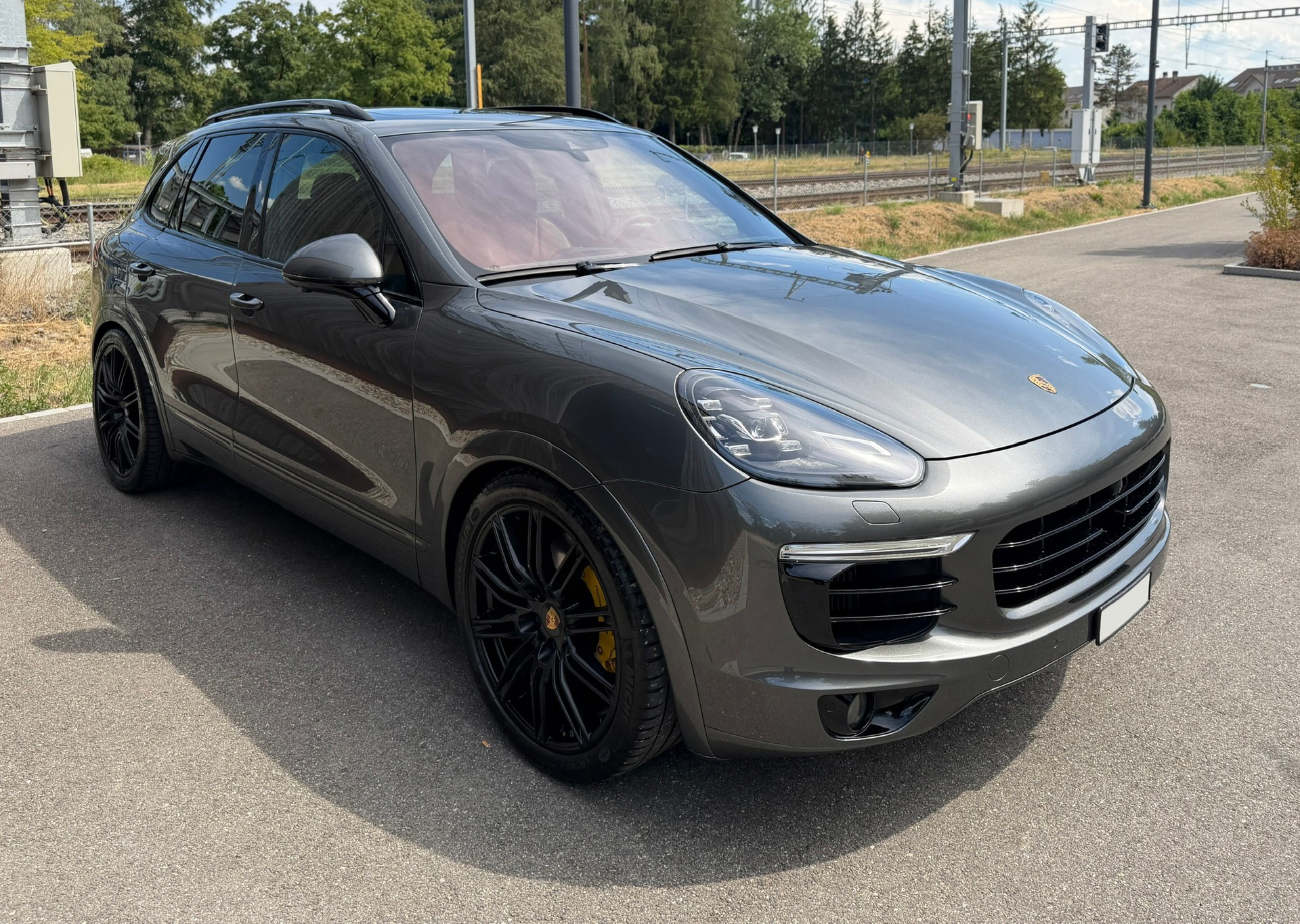 PORSCHE Cayenne S 4.2 V8 Diesel *Porsche Garantie bis 05.2027*-image-6