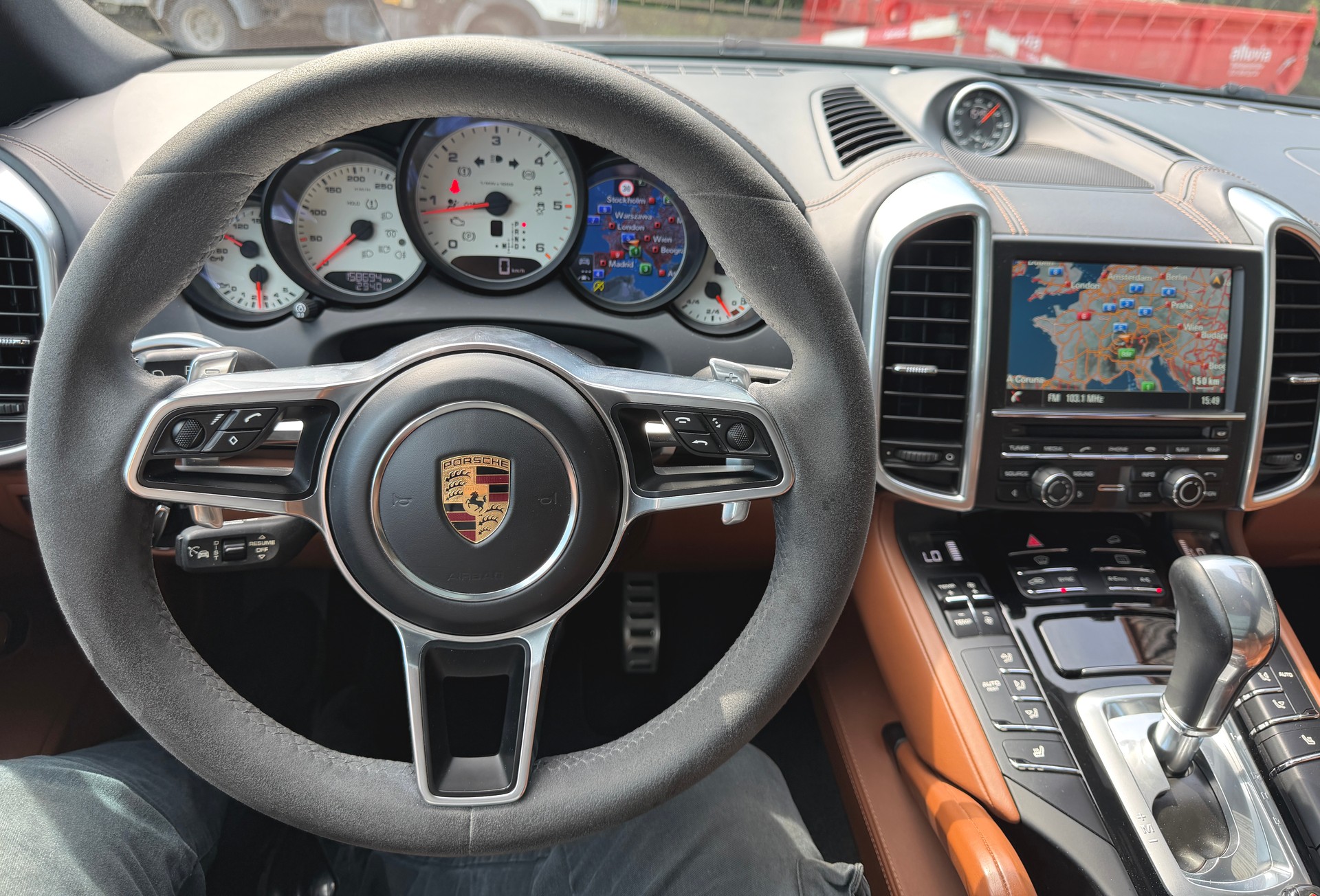 PORSCHE Cayenne S 4.2 V8 Diesel *Porsche Garantie bis 05.2027*-image-8
