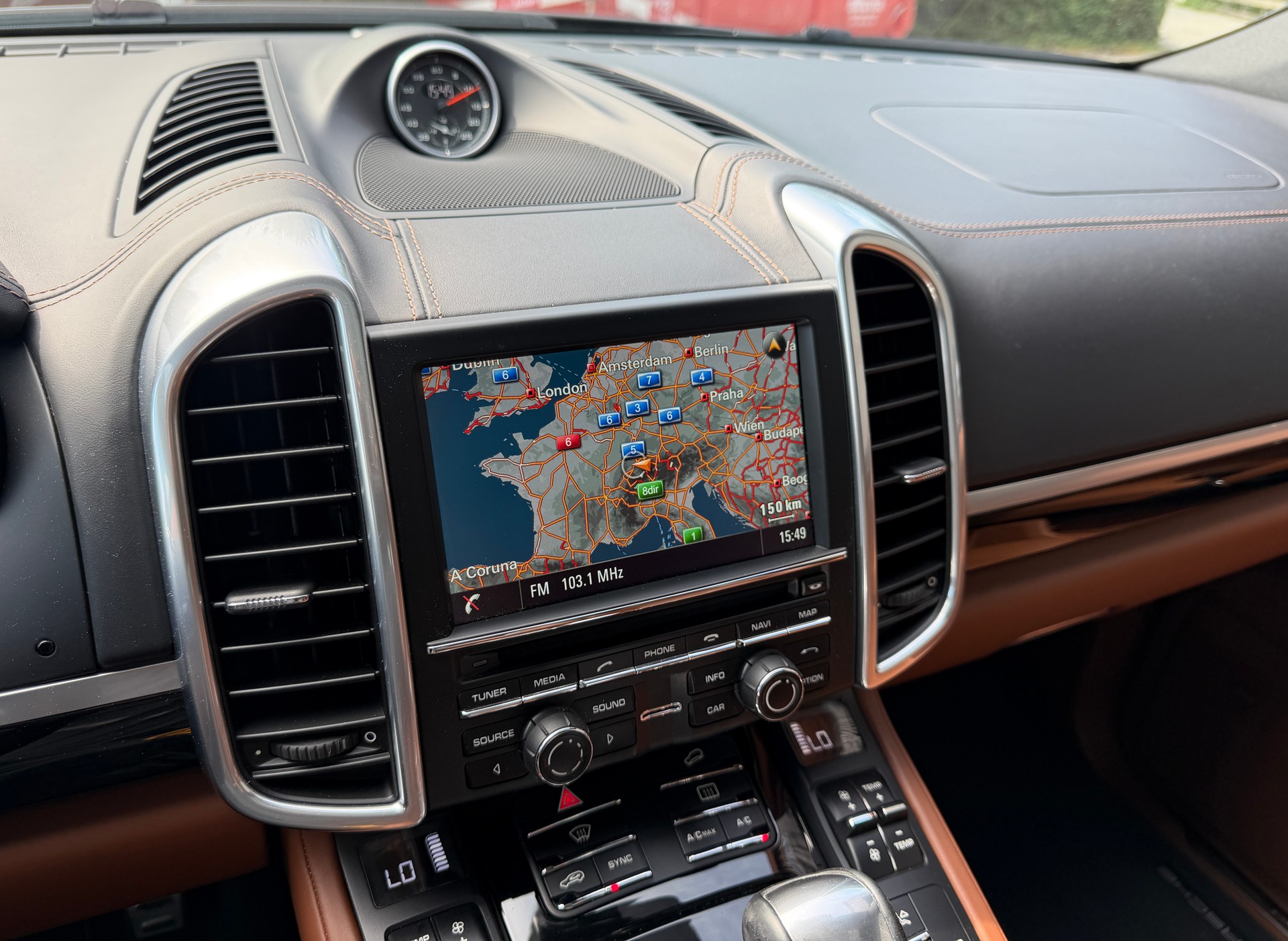 PORSCHE Cayenne S 4.2 V8 Diesel *Porsche Garantie bis 05.2027*-image-9