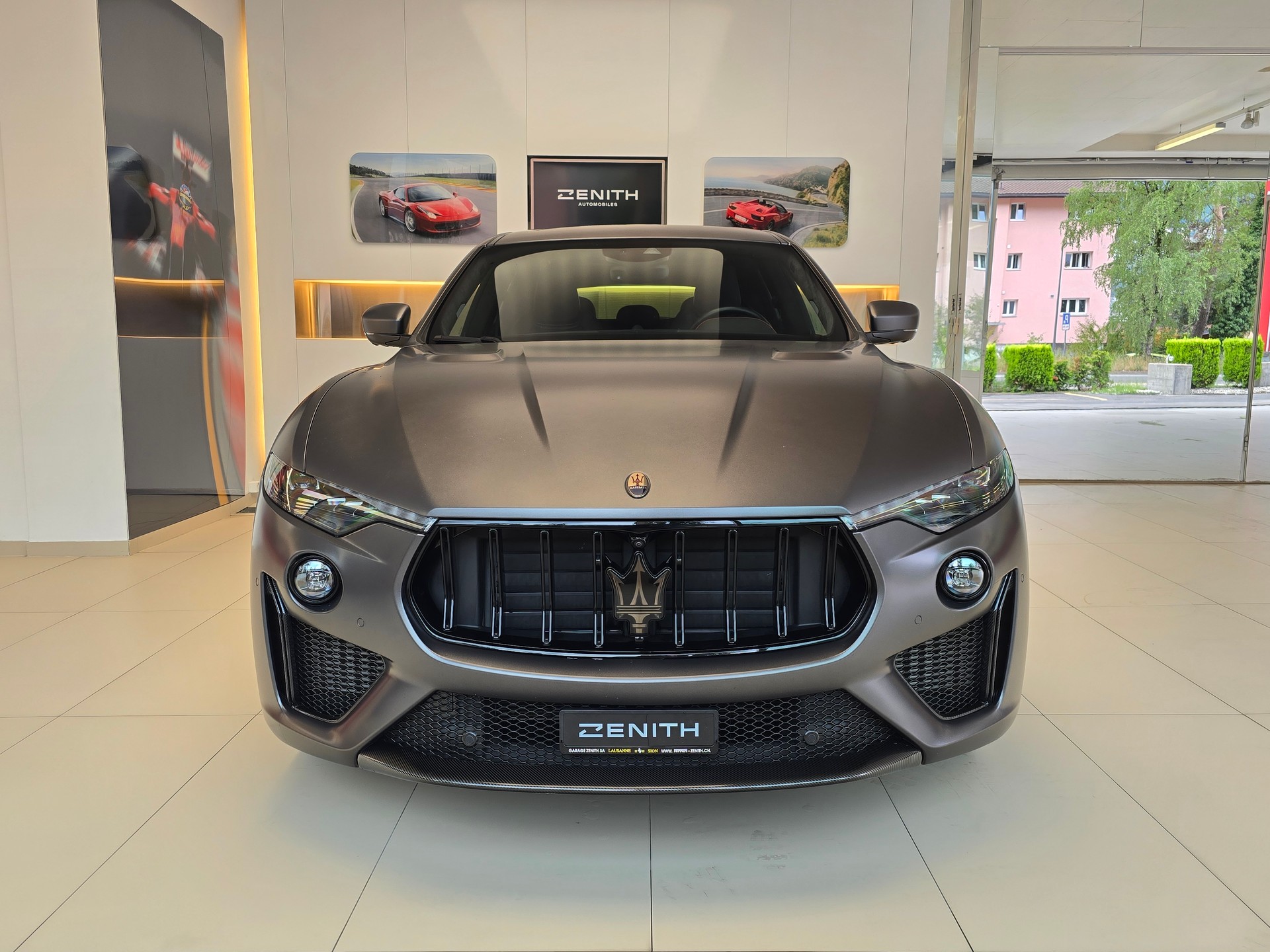 MASERATI Levante 3.8 V8 Trofeo Q4 Automatica-image-1