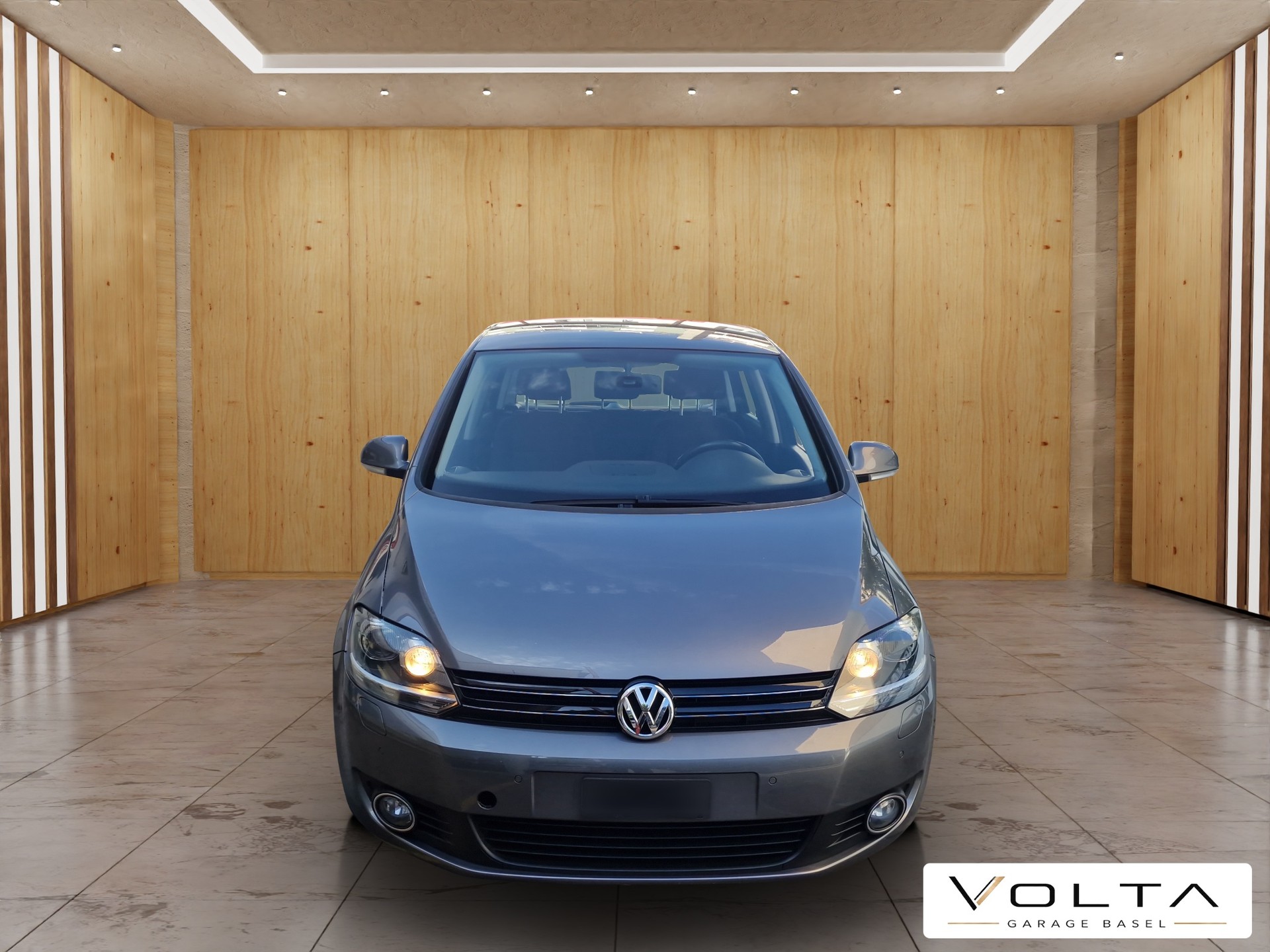 VW Golf Plus 1.6 TDI BMT Comfortline DSG-showroom-element-1