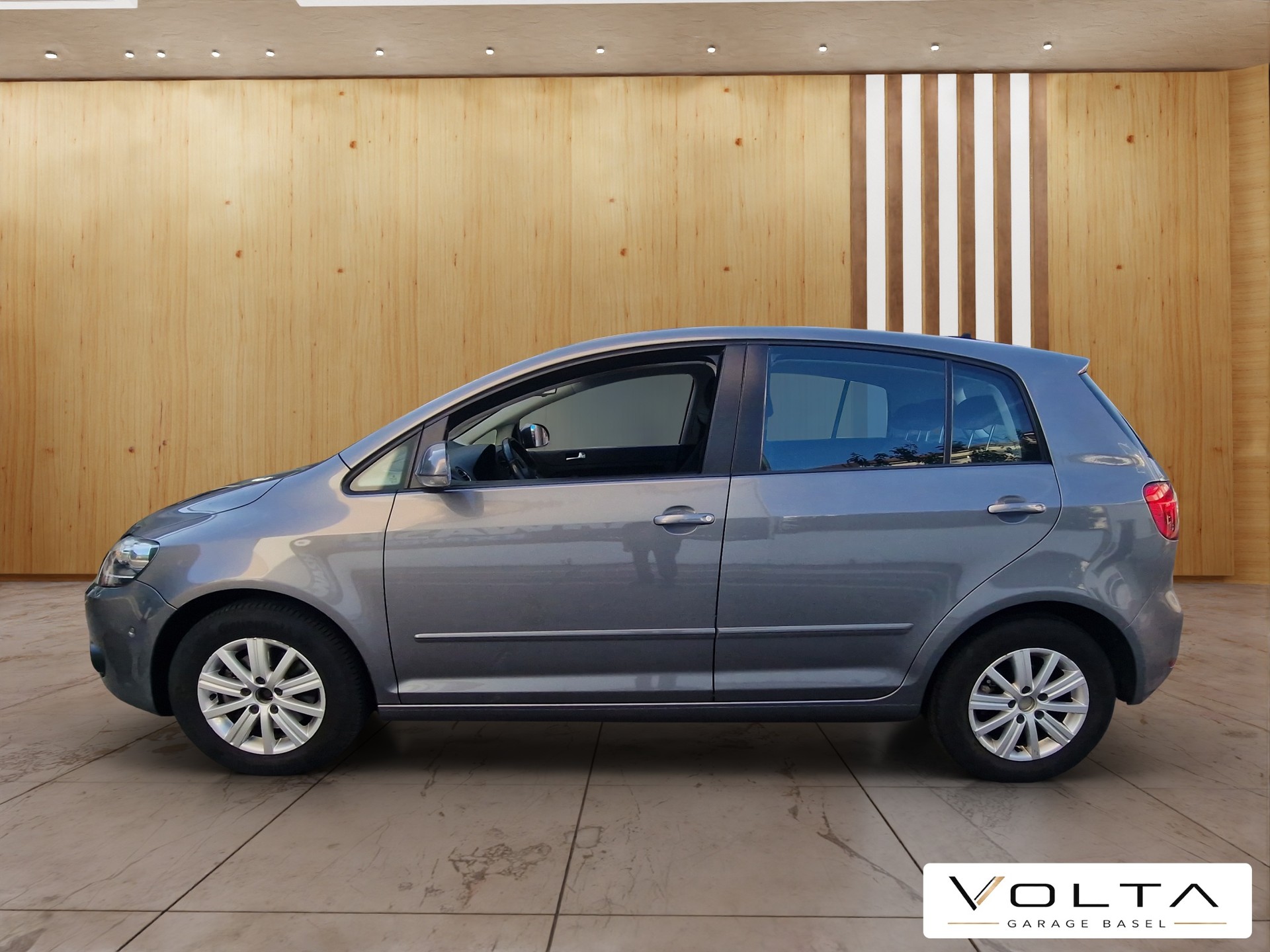 VW Golf Plus 1.6 TDI BMT Comfortline DSG-showroom-element-2