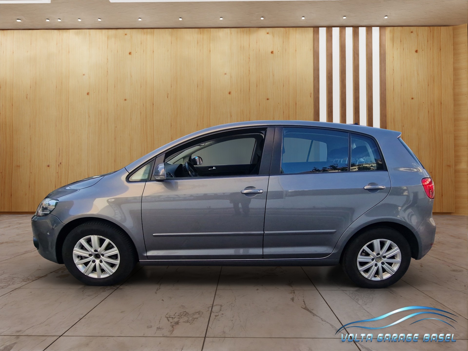 VW Golf Plus 1.6 TDI BMT Comfortline DSG-showroom-element-3