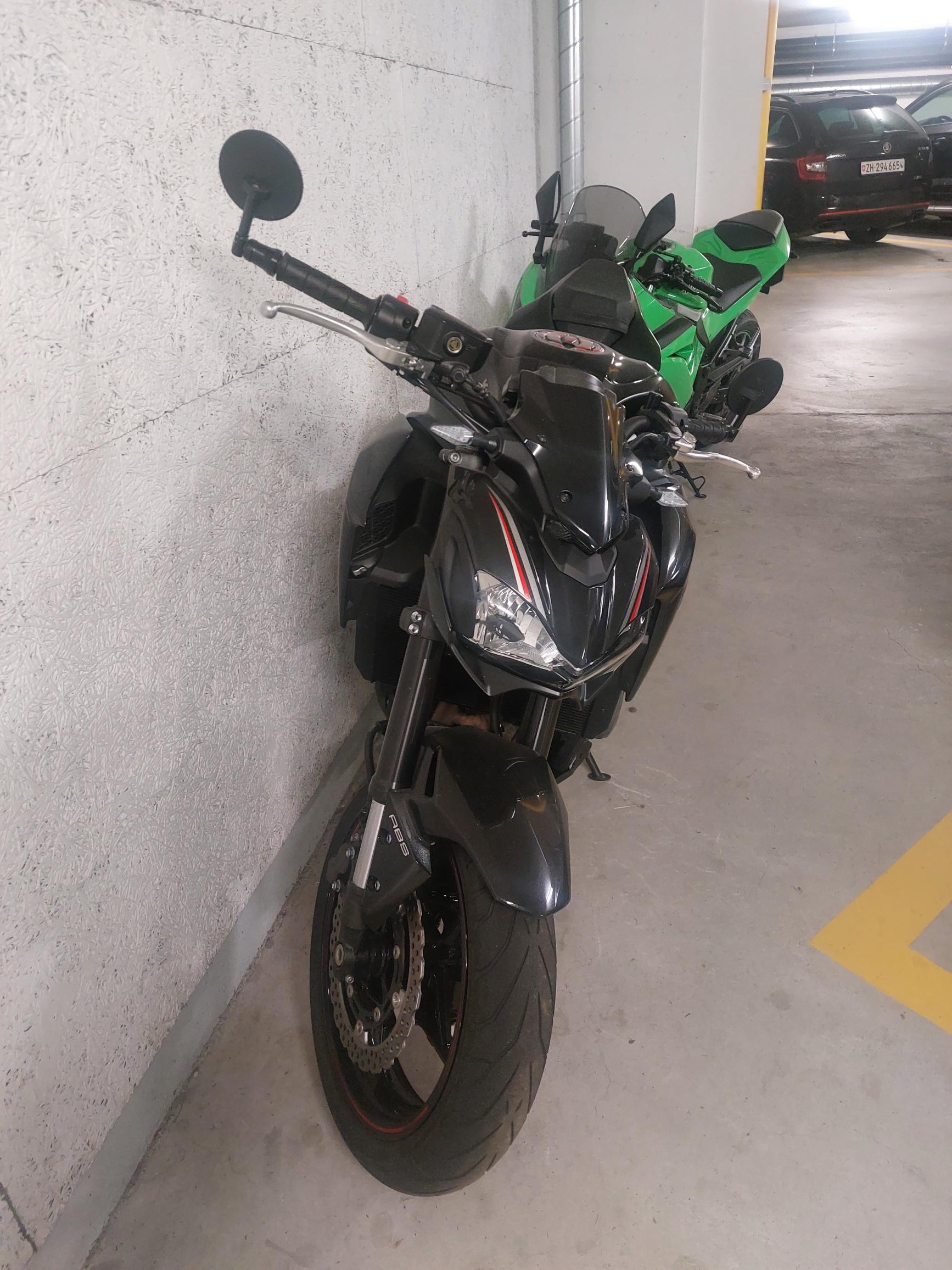 KAWASAKI Z 900-image-3