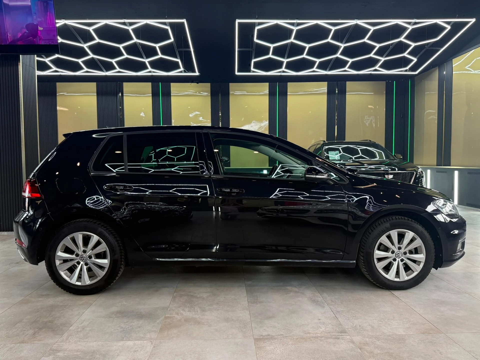 VW Golf 1.4 TSI Comfortline DSG-showroom-element-3
