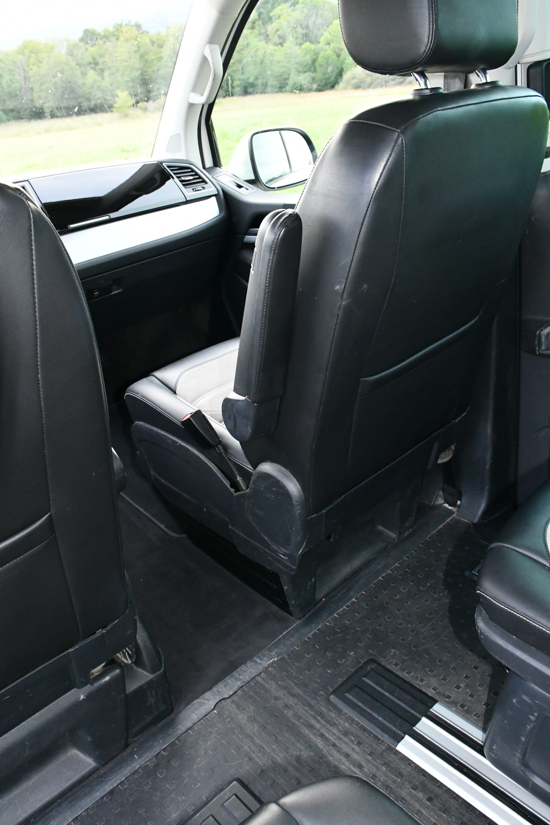VW T6 Multivan 2.0 Highline 4Motion DSG 150PS-image-9