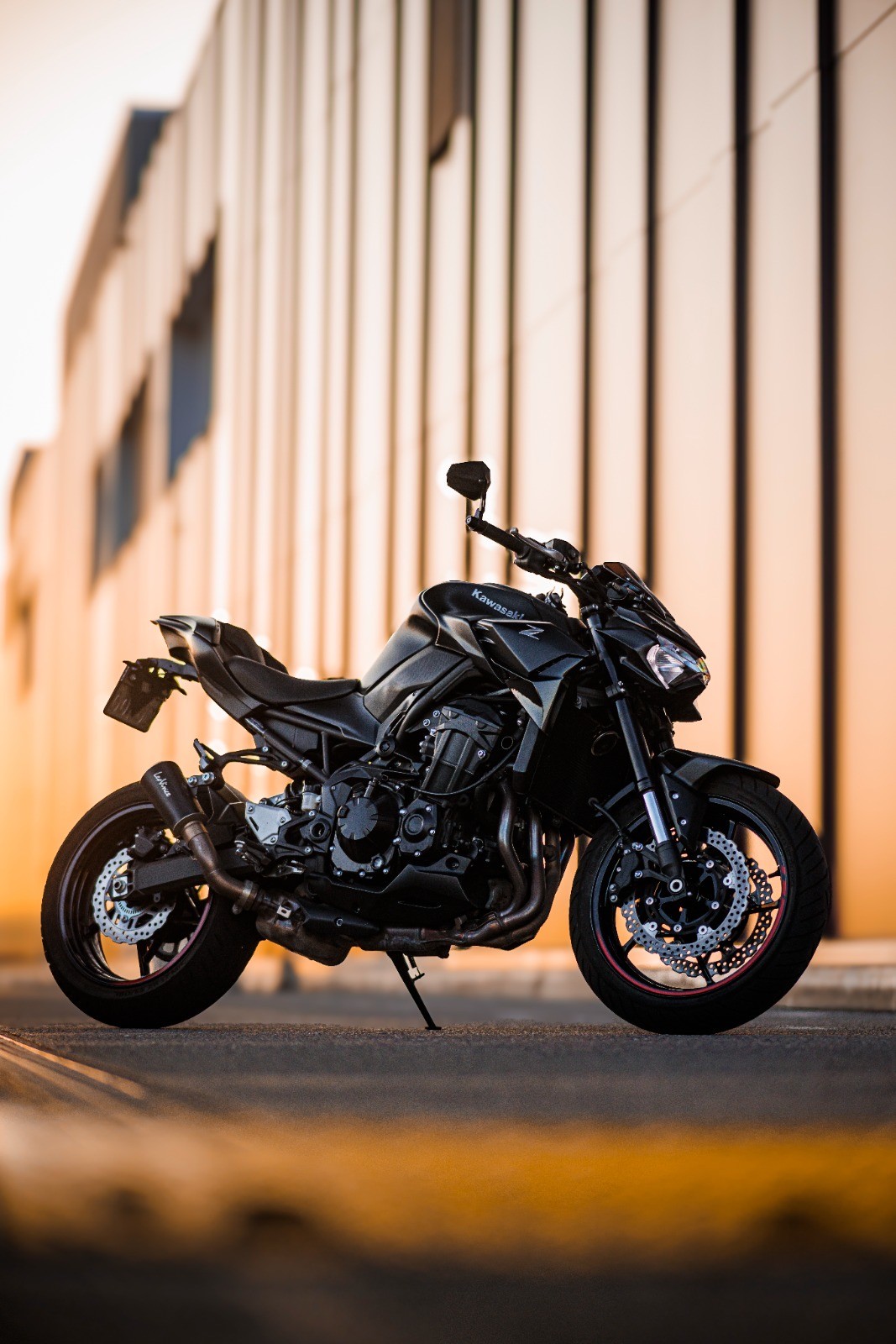 KAWASAKI Z 900-image-0