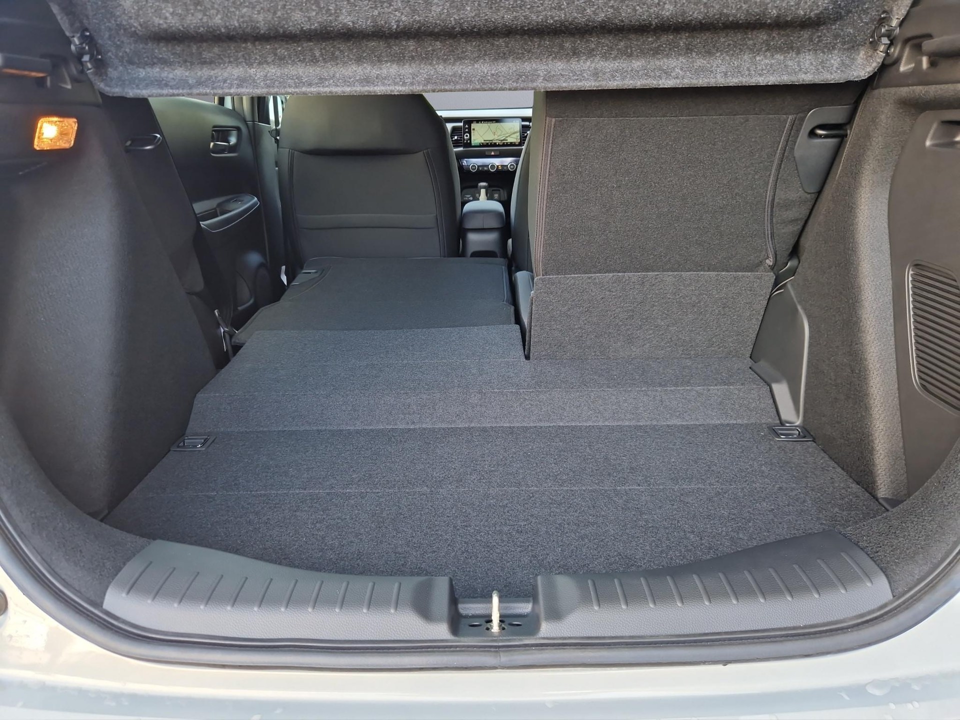 HONDA Jazz 1.5 i-MMD Elegance-image-20