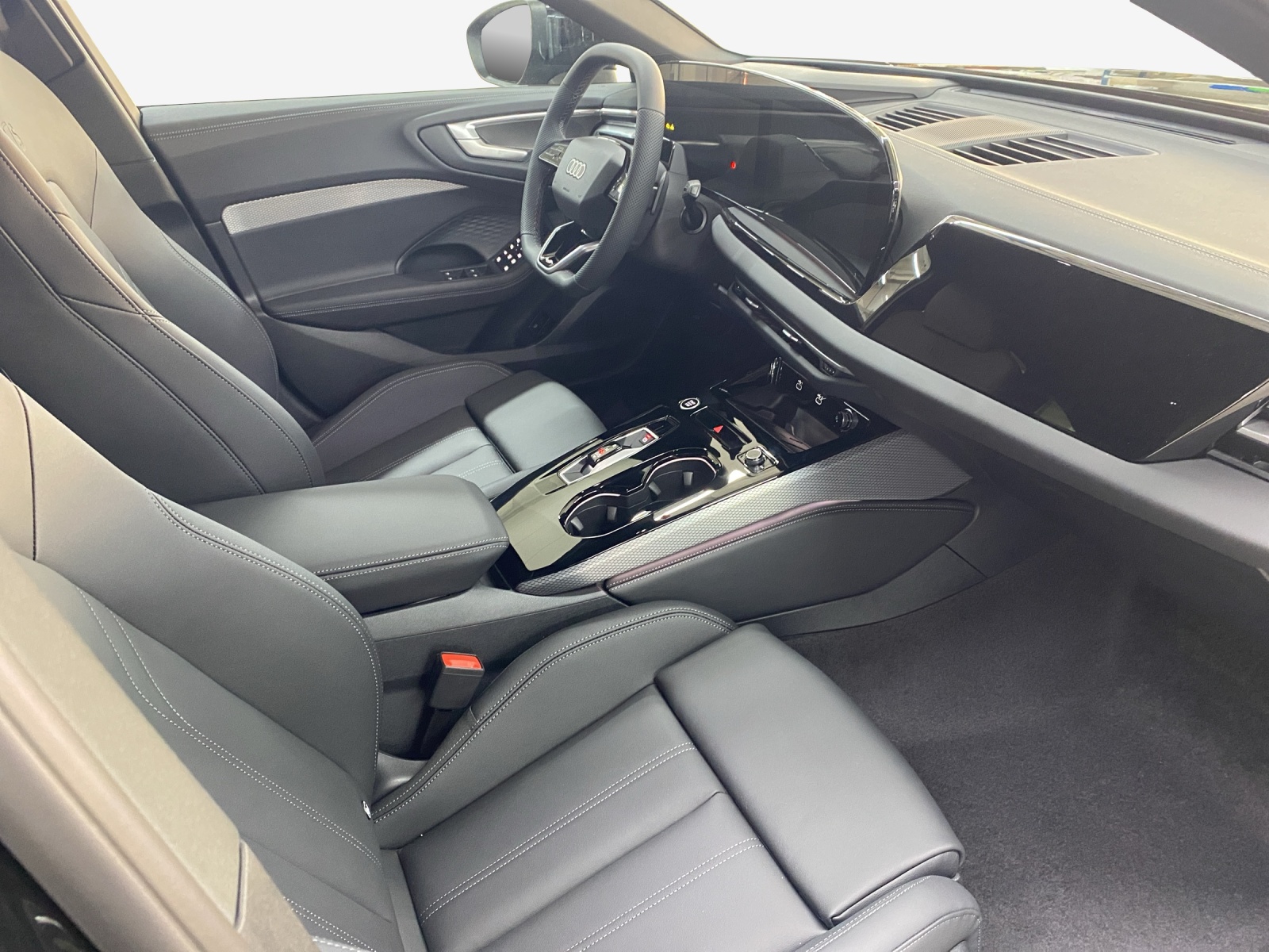 AUDI A5 Avant e-hybrid quattro Attraction 220 kW S tronic-image-13