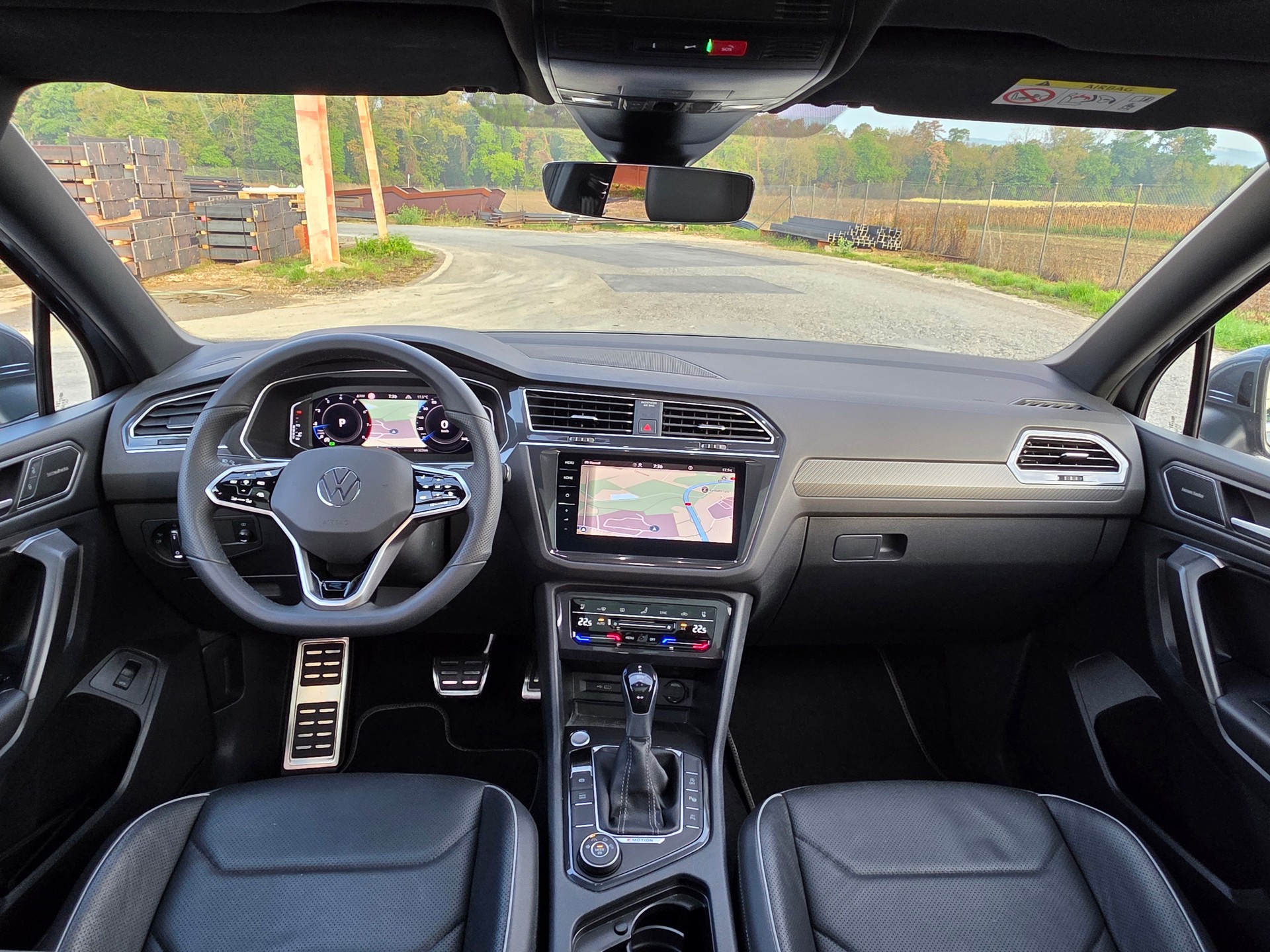 VW Tiguan Allspace 2.0TSI R-Line 4Motion DSG-image-13