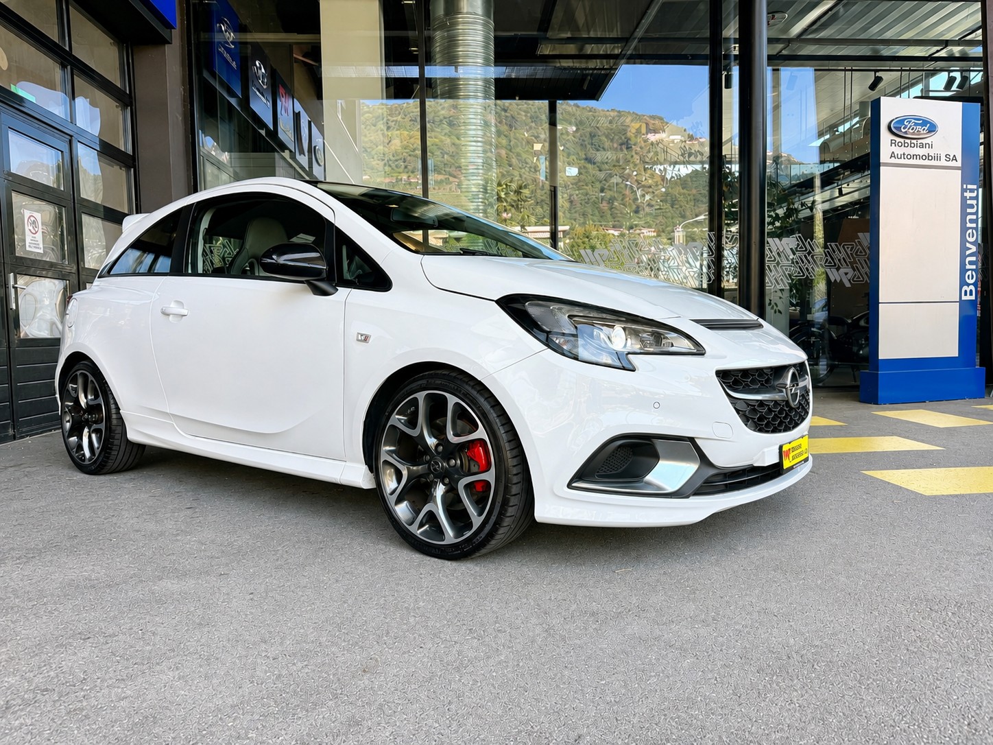 OPEL Corsa 1.4 Turbo GSi-showroom-element-3