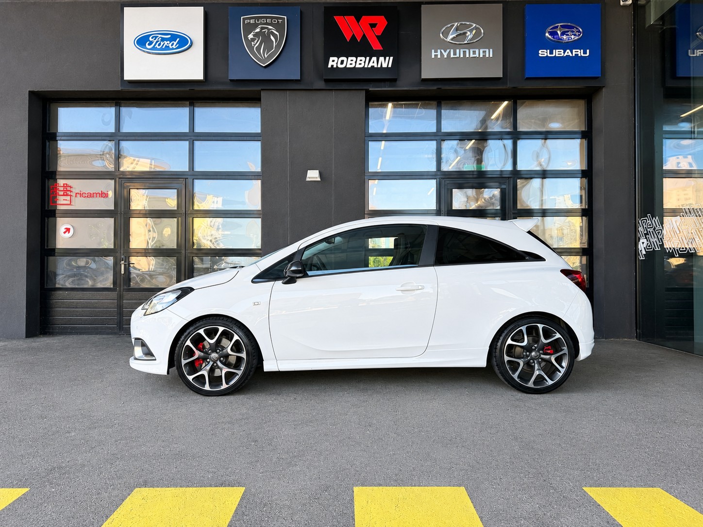 OPEL Corsa 1.4 Turbo GSi-showroom-element-1