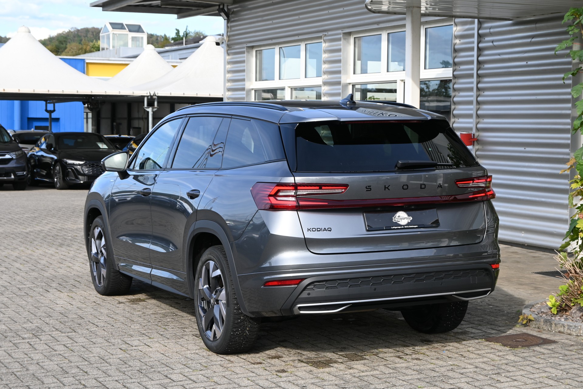 SKODA Kodiaq 2.0 TDI Sportline DSG Automat 7-Plätzer-image-6