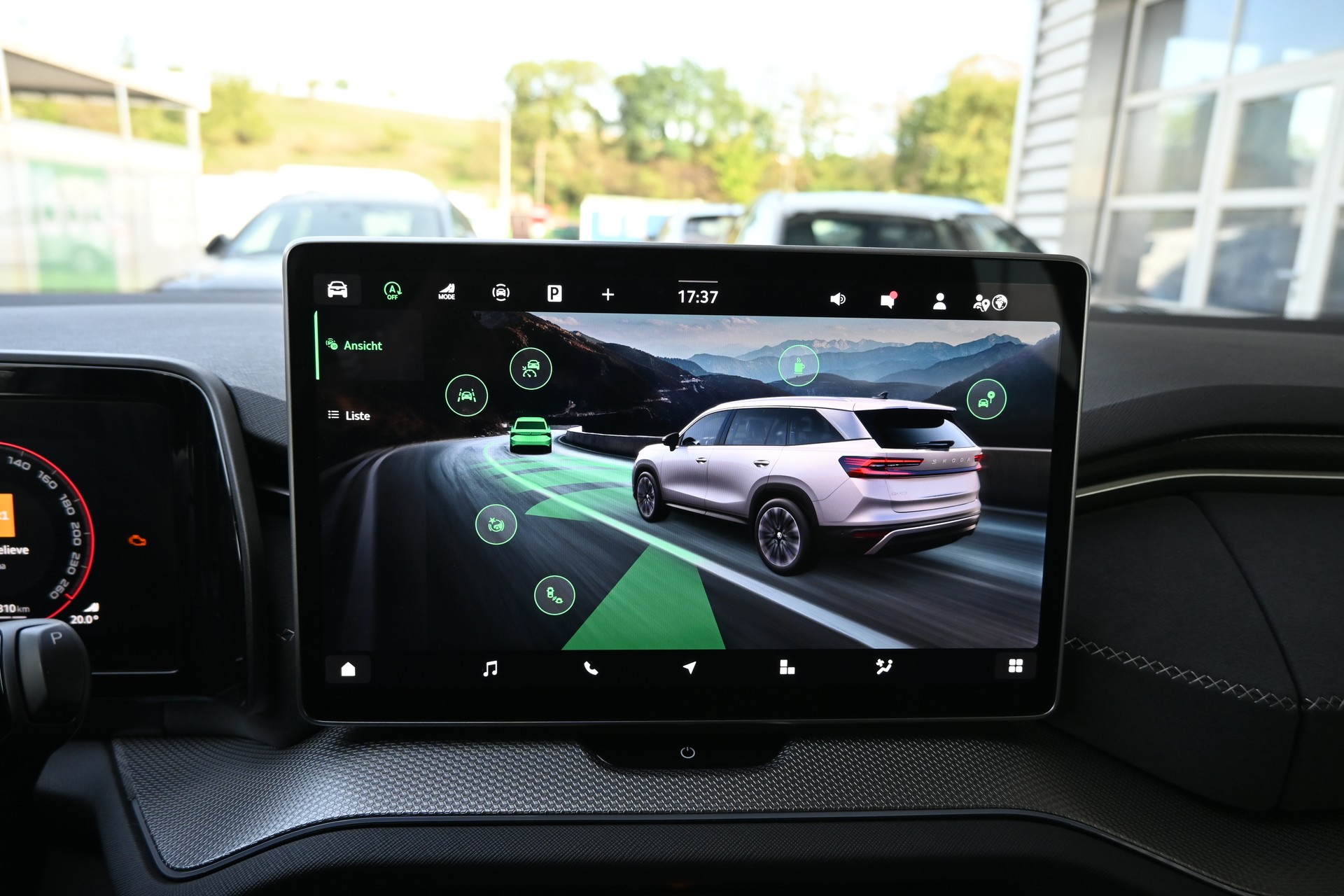 SKODA Kodiaq 2.0 TDI Sportline DSG Automat 7-Plätzer-image-22