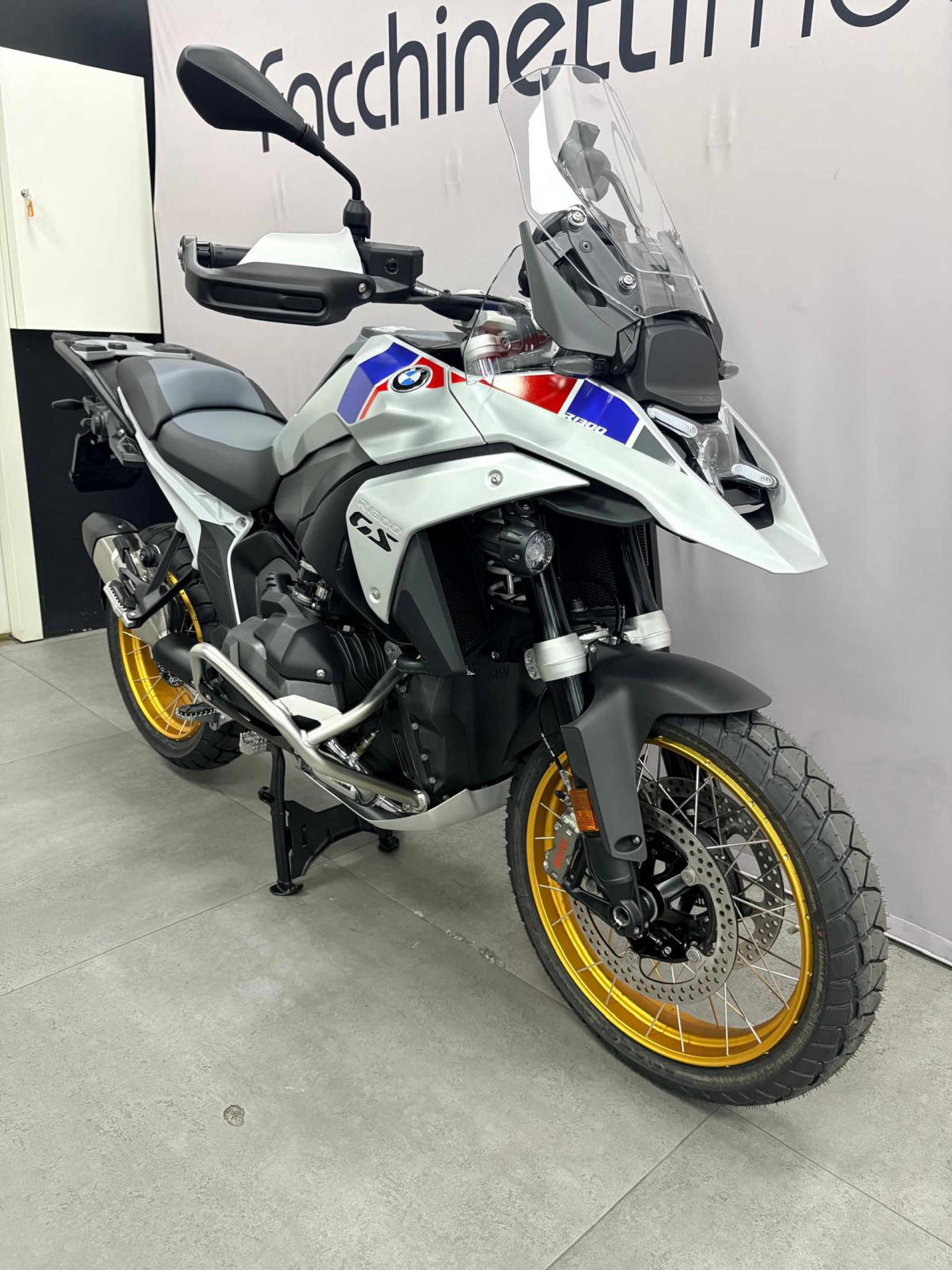 BMW R 1300 GS ASA INCLUS : BOXER BONUS 1500 - + FACCHINETTI DAYS 600-image-4
