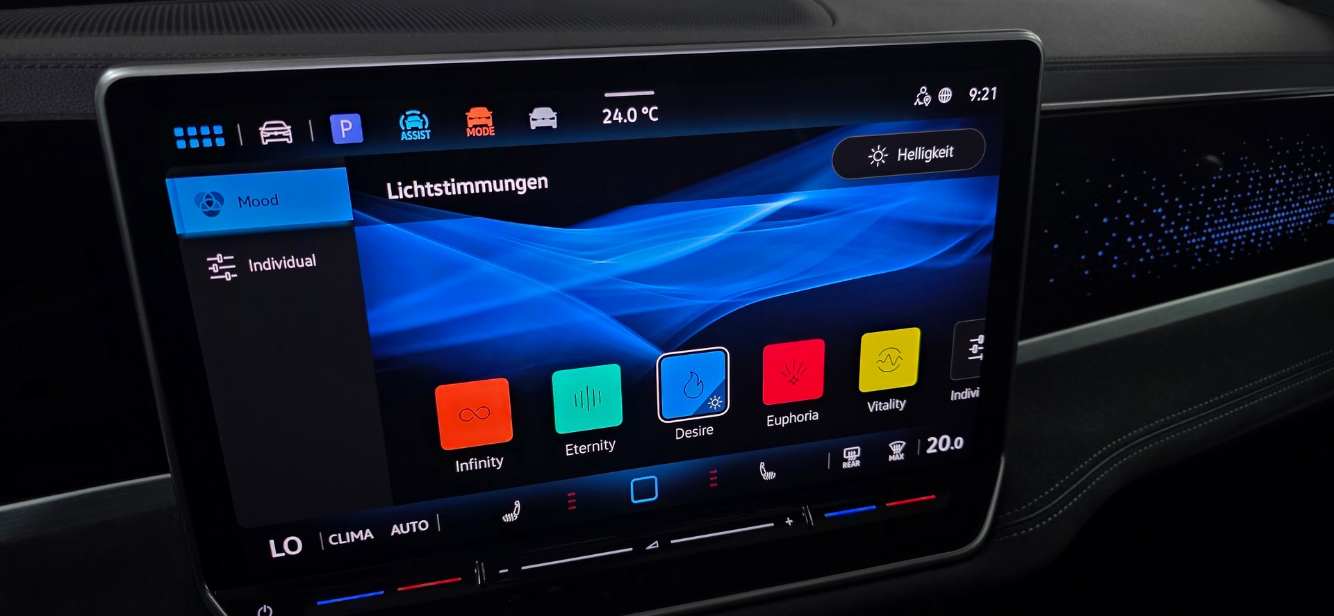 VW Passat Variant 2.0 TSI evo4 R-Line 4 Motion DSG *Panoramadach*Massagefunktion*Sitz-&Lenkradheizung*ACC&Spurhalteasistent*-image-17