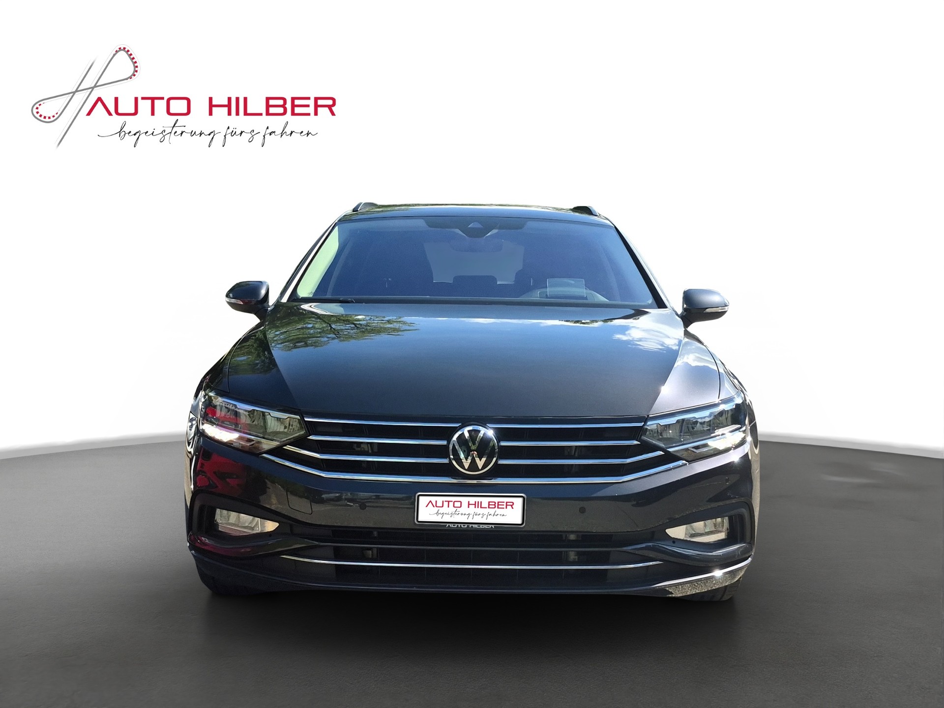 VW Passat 2.0 TDI BMT Business DSG-showroom-element-1