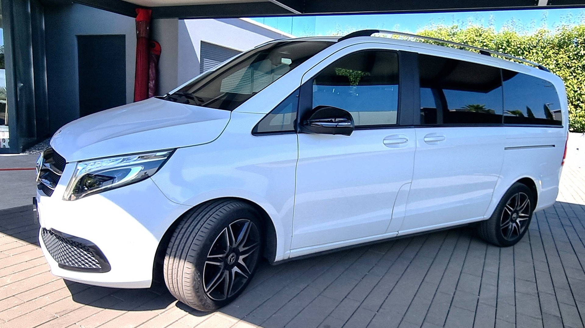 MERCEDES-BENZ V 300 d Swiss Ed. lang