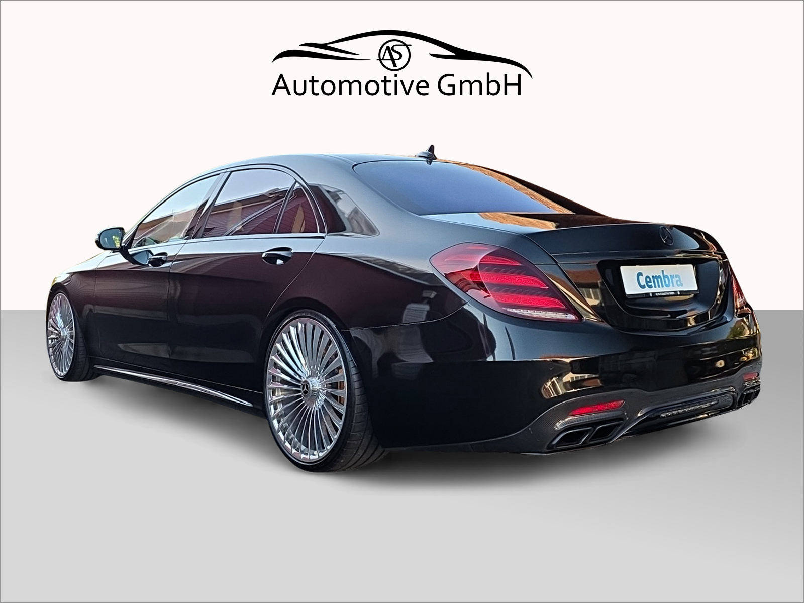 MERCEDES-BENZ S 63 AMG L 4Matic+ 9G-Tronic-showroom-element-3