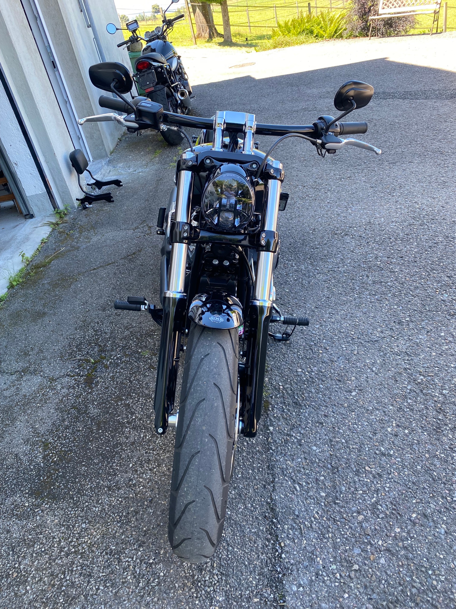 HARLEY-DAVIDSON FXBRS Breakout 114 ABS-image-3