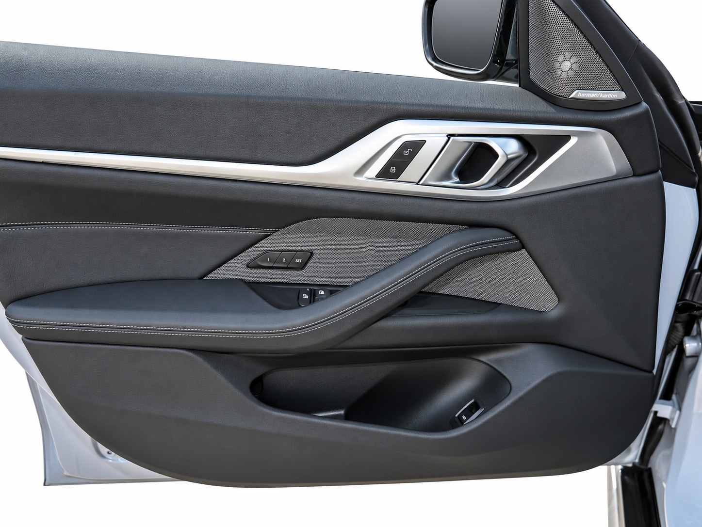 BMW M440i xDrive 48V Gran Coupé M Sport Pro Steptronic Individual-image-6