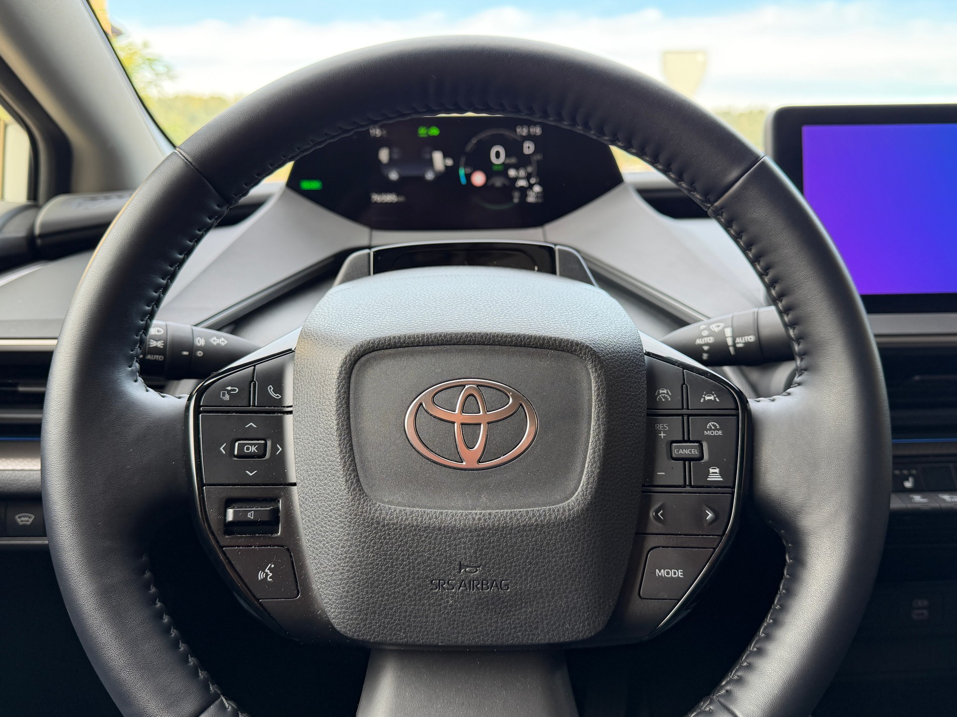 TOYOTA Prius 2.0 Plug-In-Hybrid Style 🇨🇭 CH-Fahrzeug-image-14