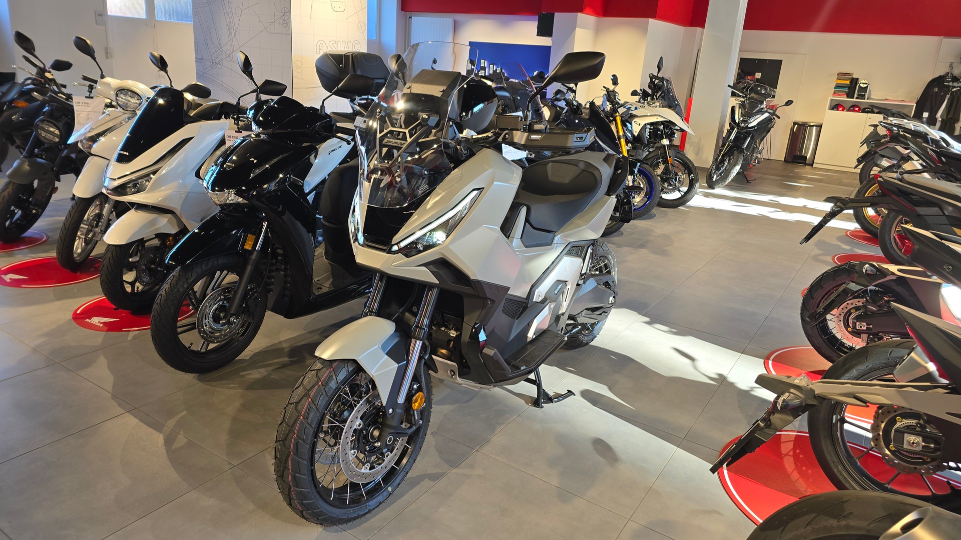 HONDA X-ADV 750-image-0