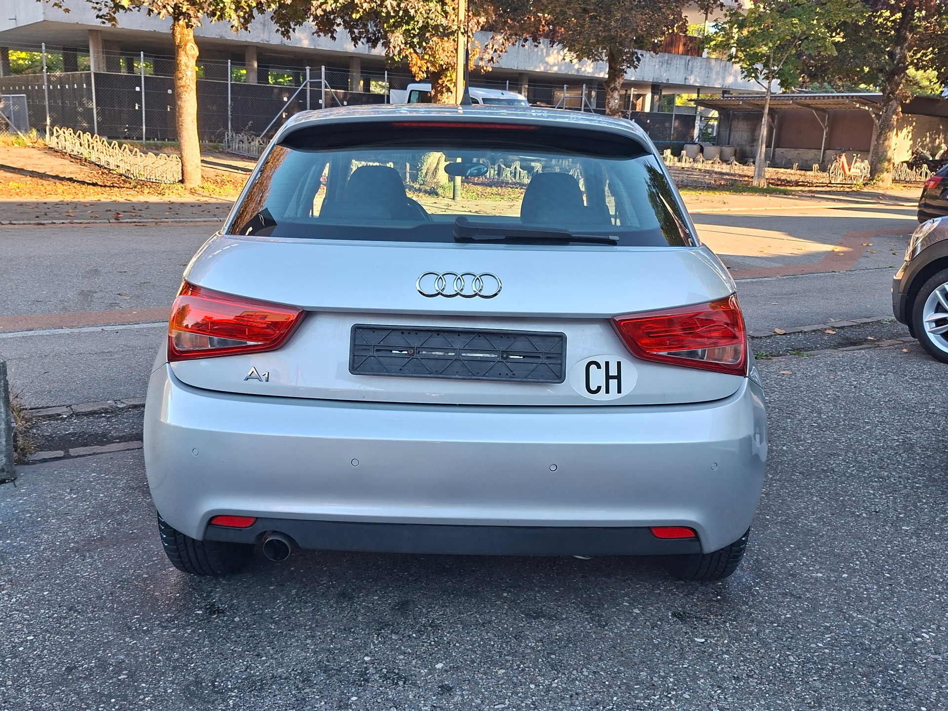 AUDI A1 Sportback 1.6 TDI Attraction DSG-showroom-element-3