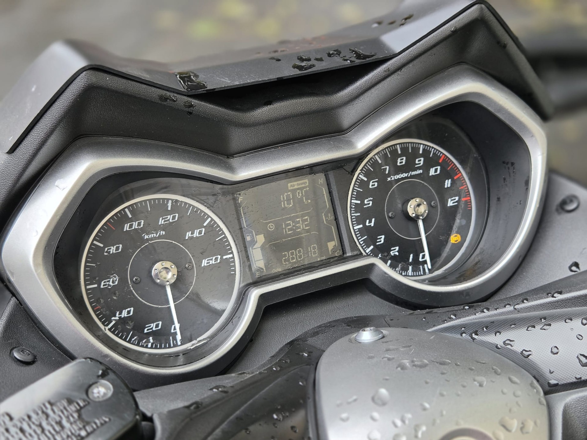 YAMAHA X-Max YP 125-image-8