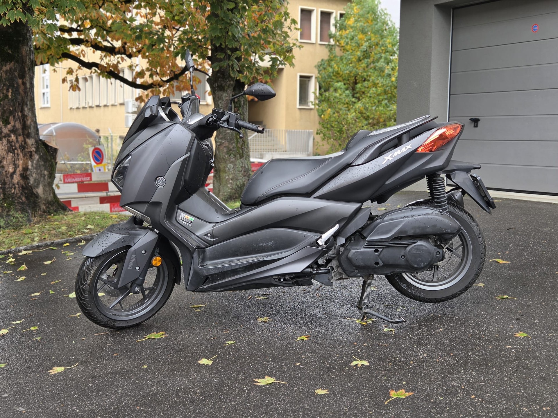 YAMAHA X-Max YP 125-image-2