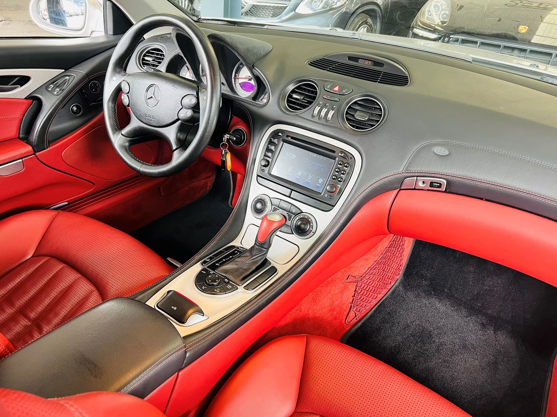 MERCEDES-BENZ SL 55 AMG Automatic-image-11