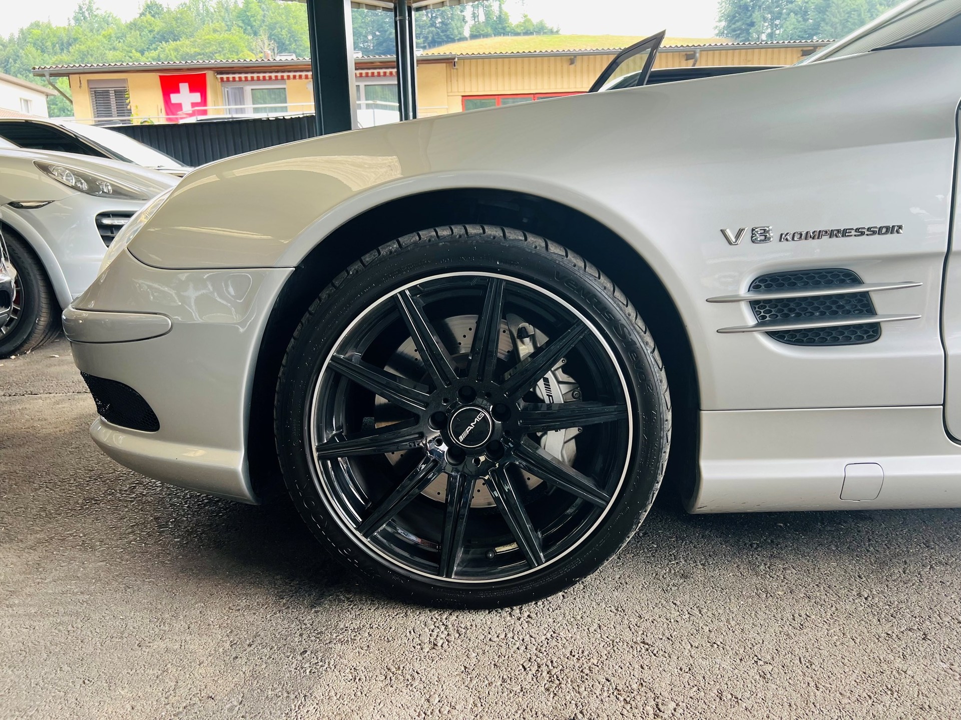 MERCEDES-BENZ SL 55 AMG Automatic-image-15