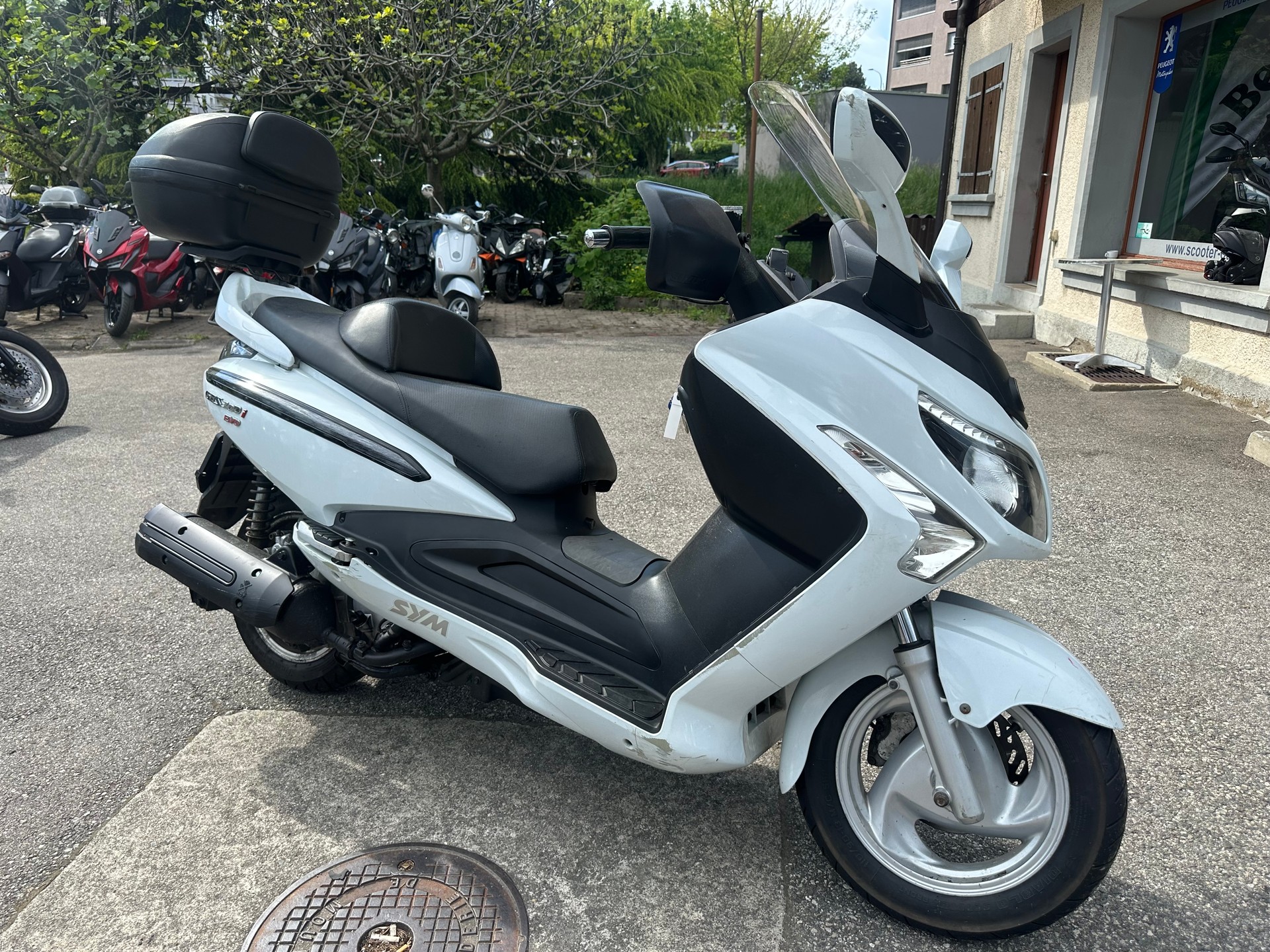 SYM GTS 300 Injection