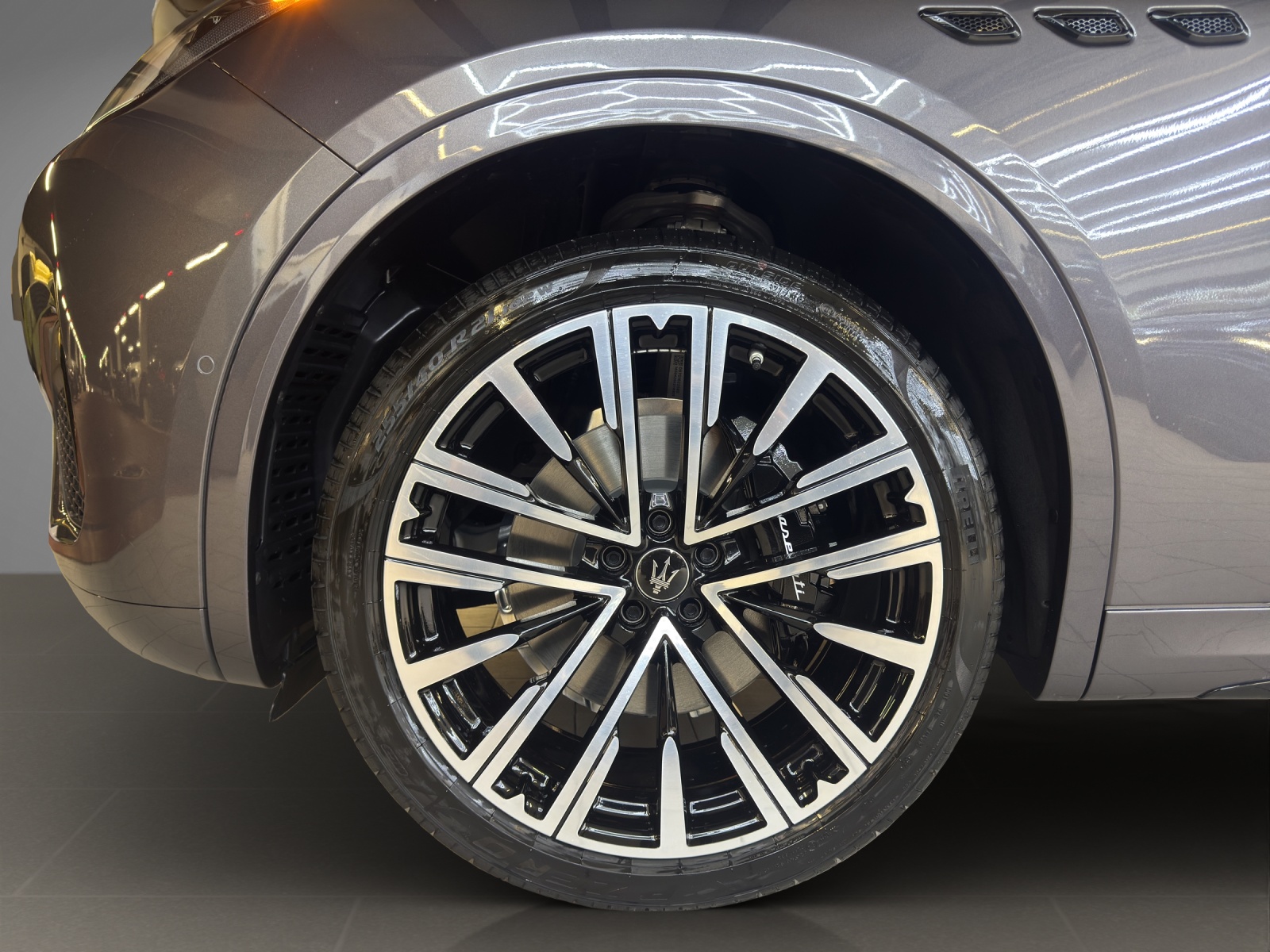 MASERATI Grecale 2.0 MHEV Modena Hybrid Automatica-image-20