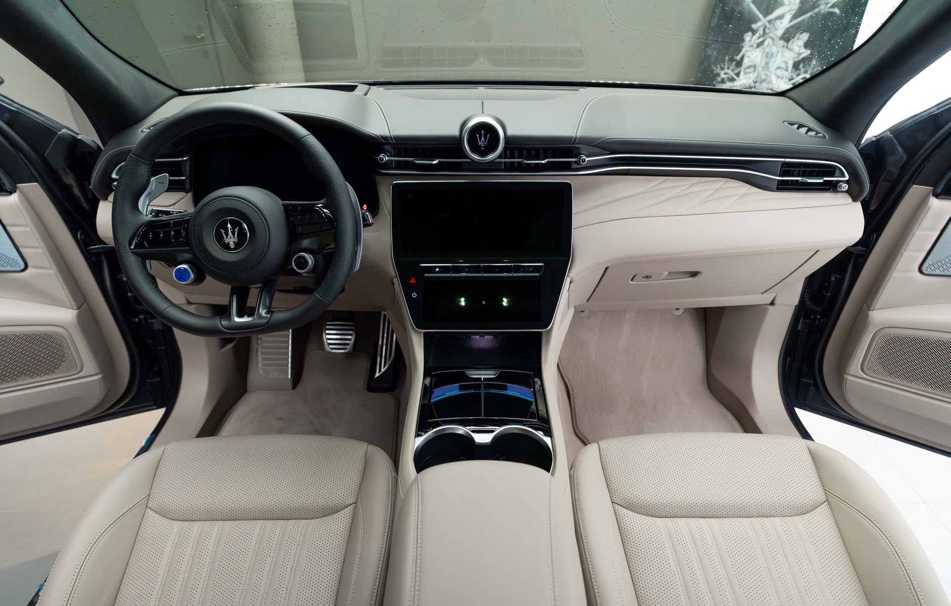 MASERATI Grecale 2.0 MHEV Modena Hybrid Automatica-image-7